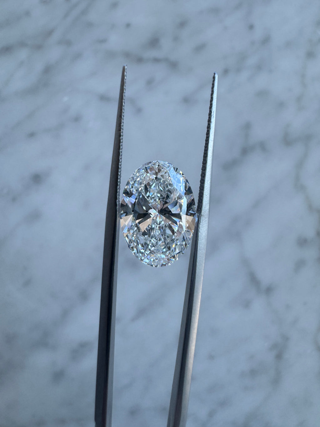 Oval | 6.05ct D VS1 | 1.4 ratio | IGI Certified LG700539734 | OV605