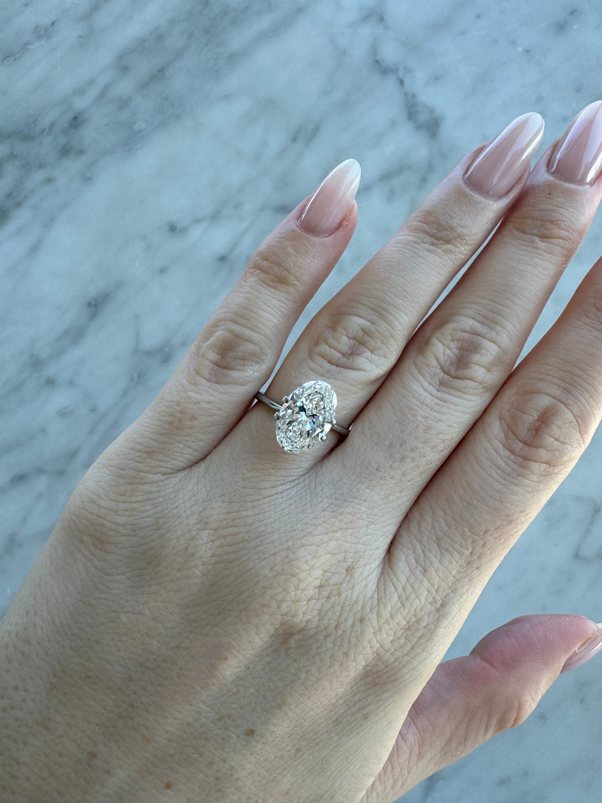 Oval | 3.6ct F VS1 | 1.51 ratio | IGI Certified LG723591549 | OV360