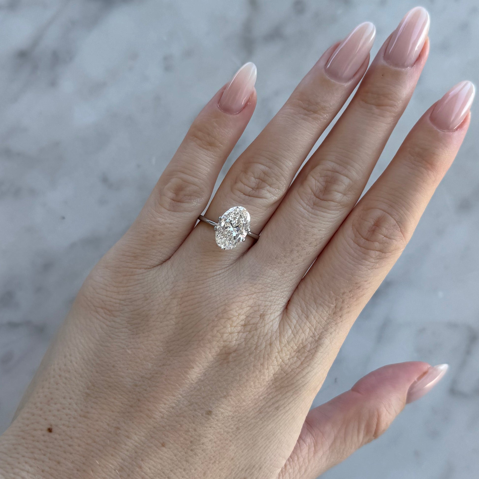 Oval | 3.6ct F VS1 | 1.51 ratio | IGI Certified LG723591549 | OV360