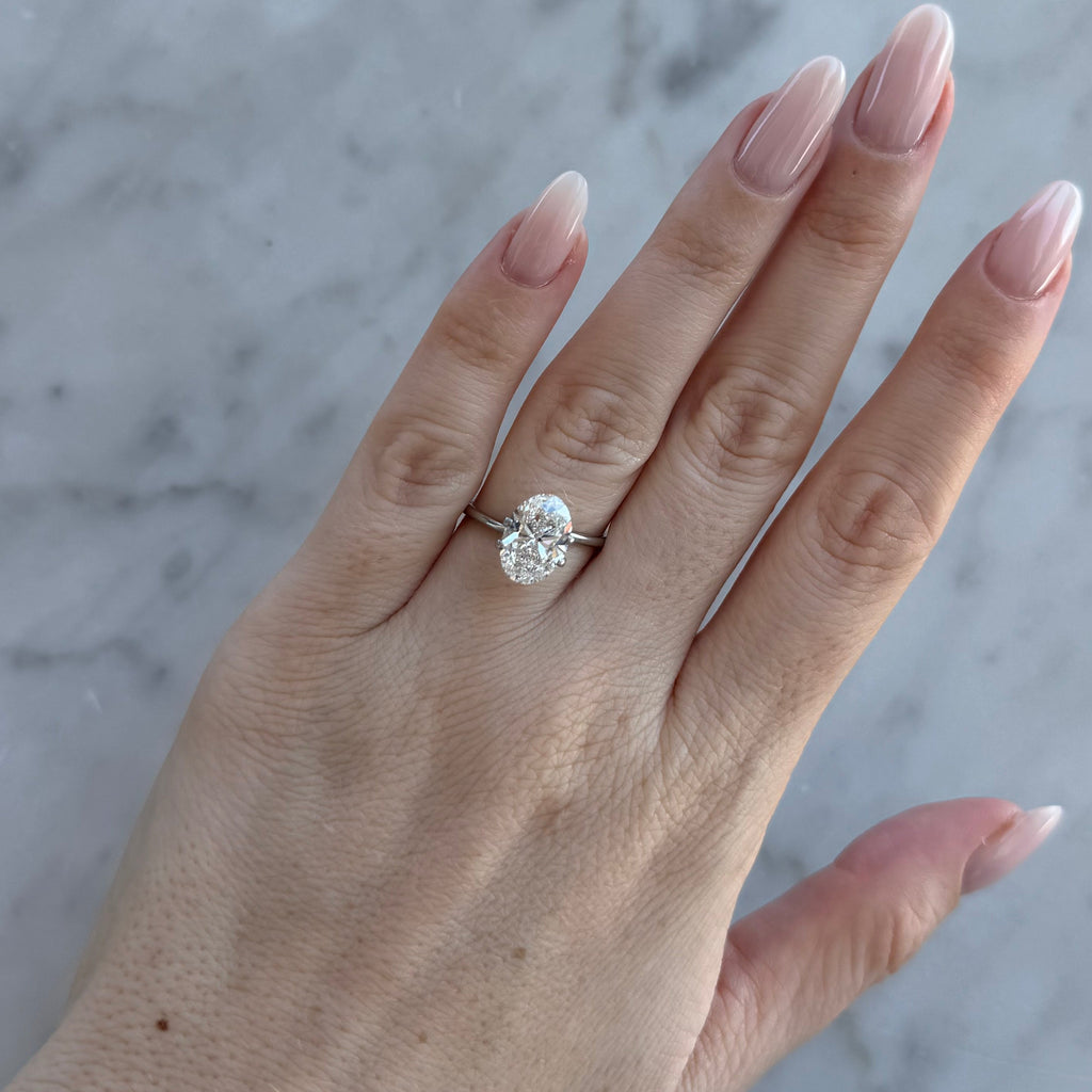 Oval | 2.95ct D VS1 | 1.45 ratio | IGI Certified LG724598827 | OV295