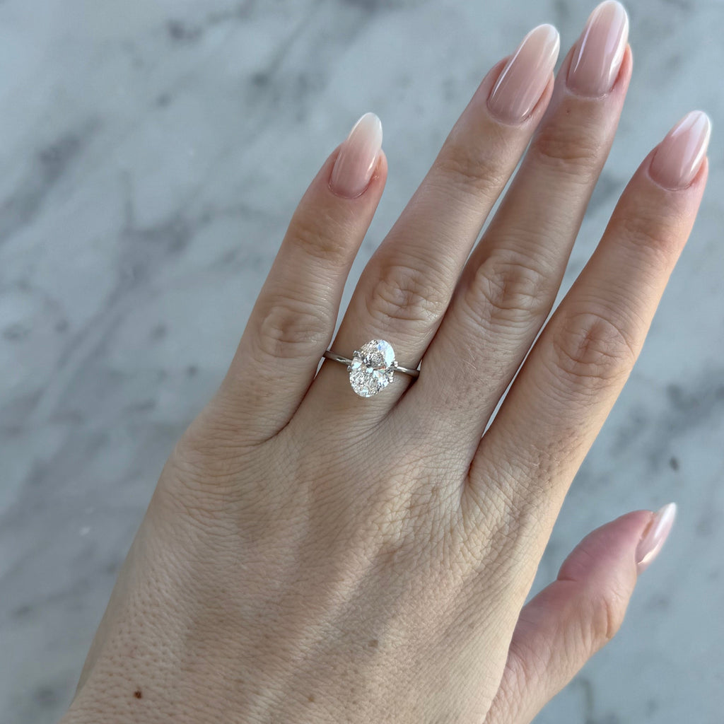 Oval | 2.55ct D VVS1 | 1.42 ratio | IGI Certified 717596025 | OV255