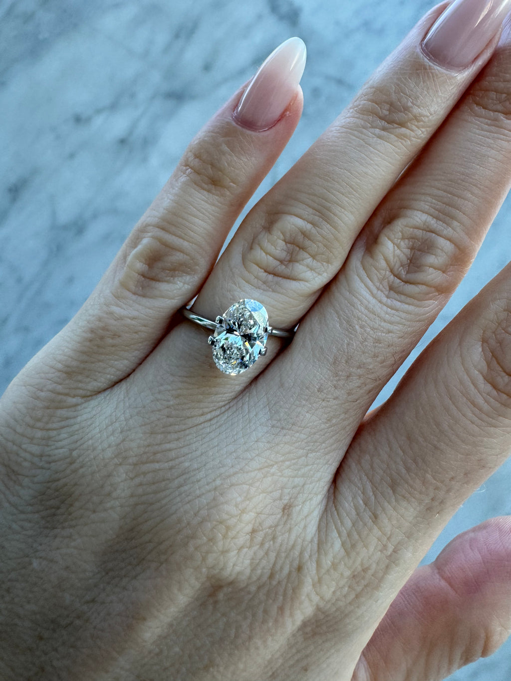 Oval | 2.03ct F VVS2 | 1.51 ratio | IGI Certified LG735592905 | OV203