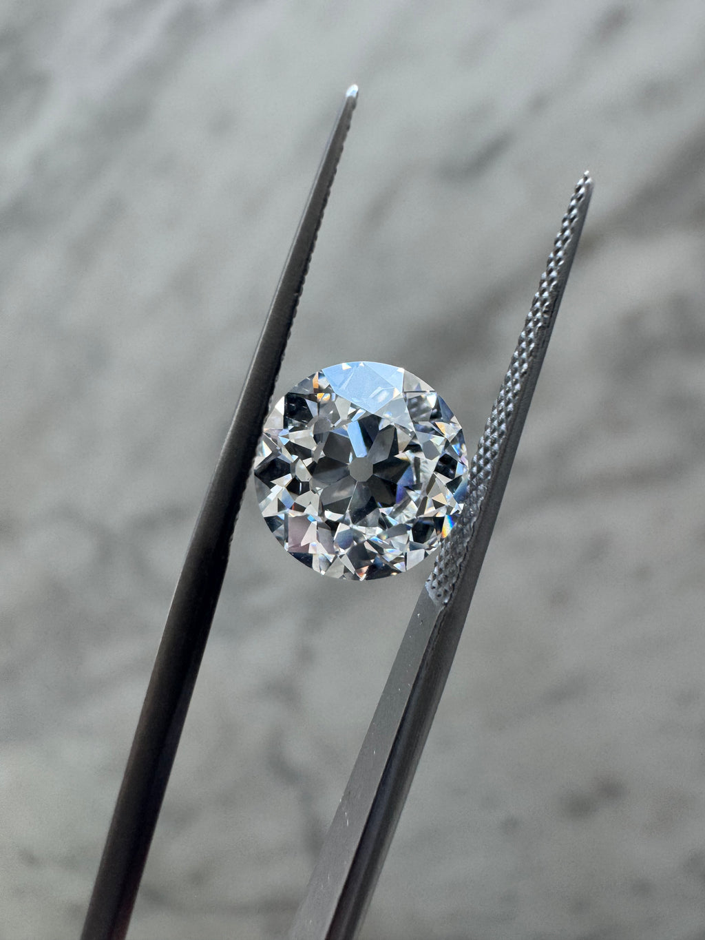 Old European | 2.95ct D VS1 | IGI Certified 784691486