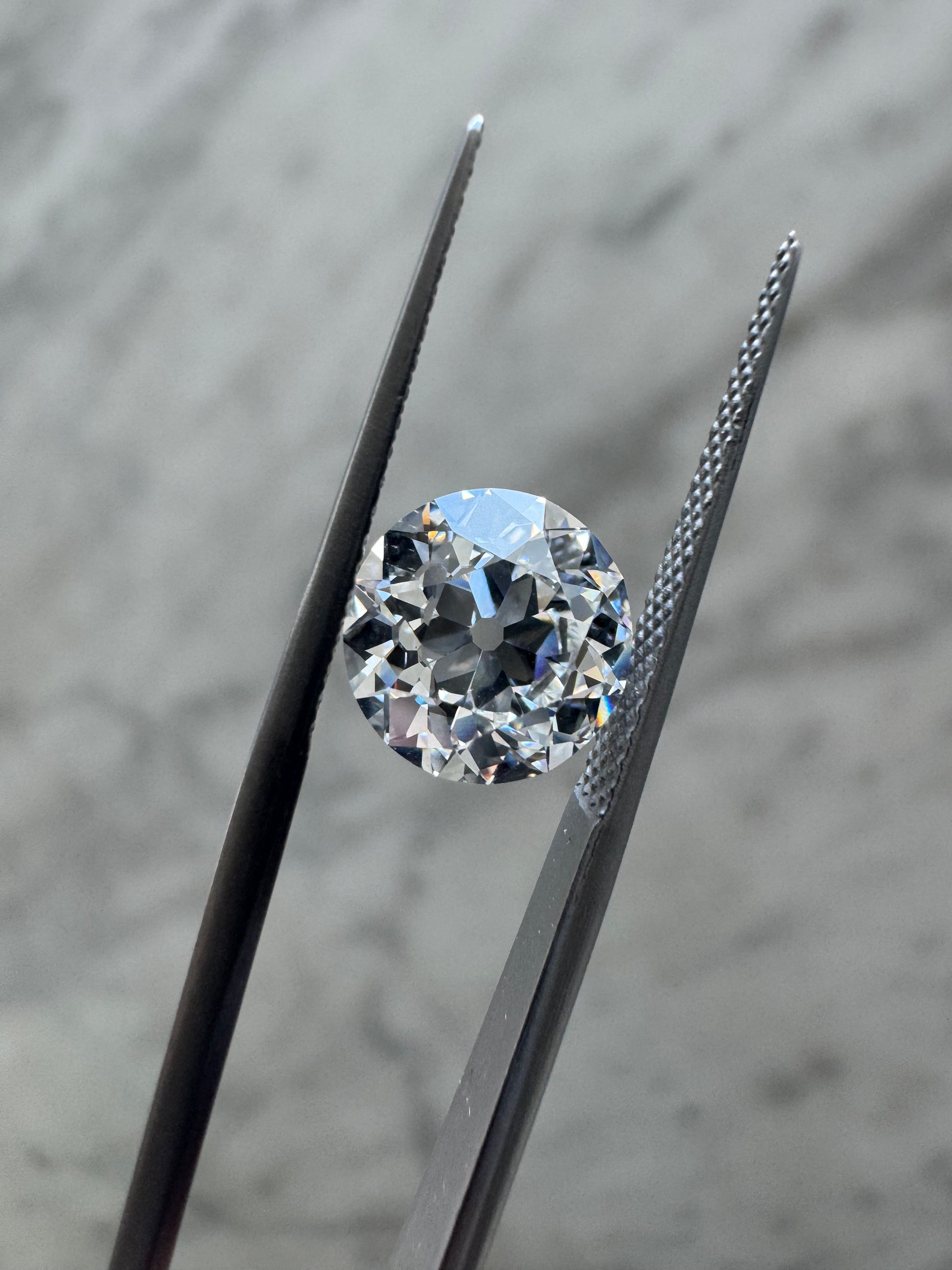 Old European | 2.95ct D VS1 | IGI Certified 784691486