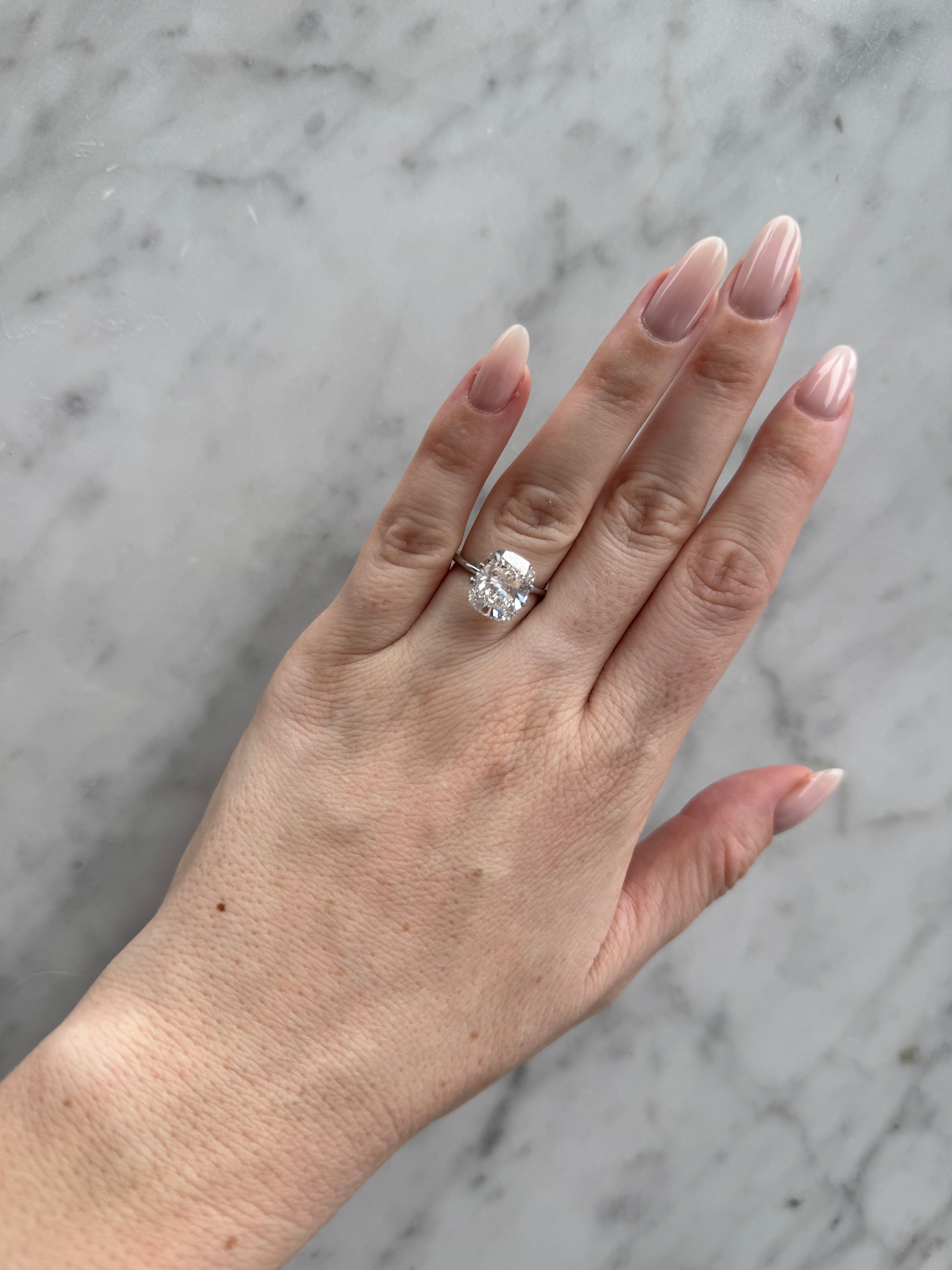 Cushion | 5.23ct G VS2 | 1.25 ratio | 529264861 | CU523