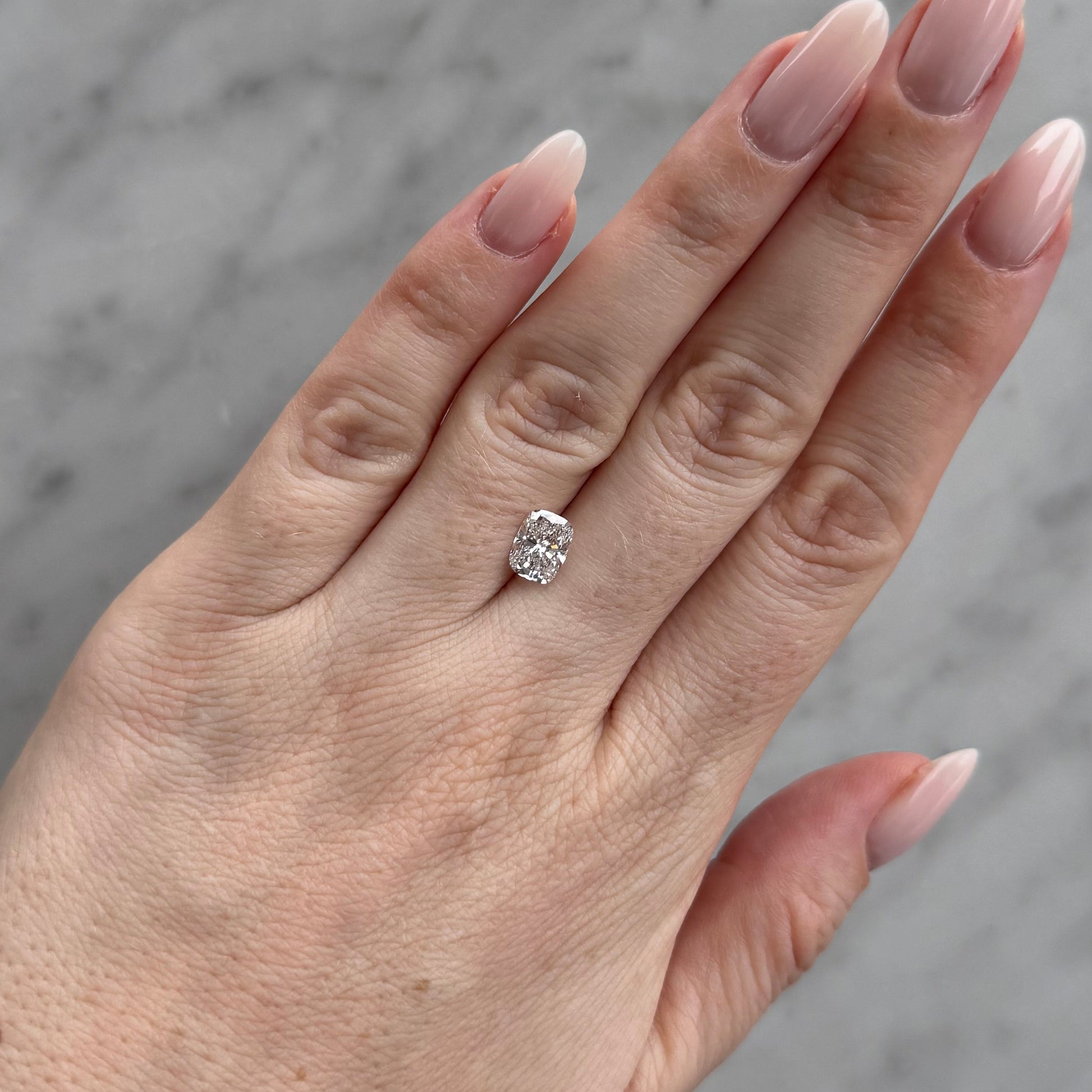 Cushion | 1.41ct D VS1 | 1.3 ratio | IGI Certified LG722529328 | CU1412