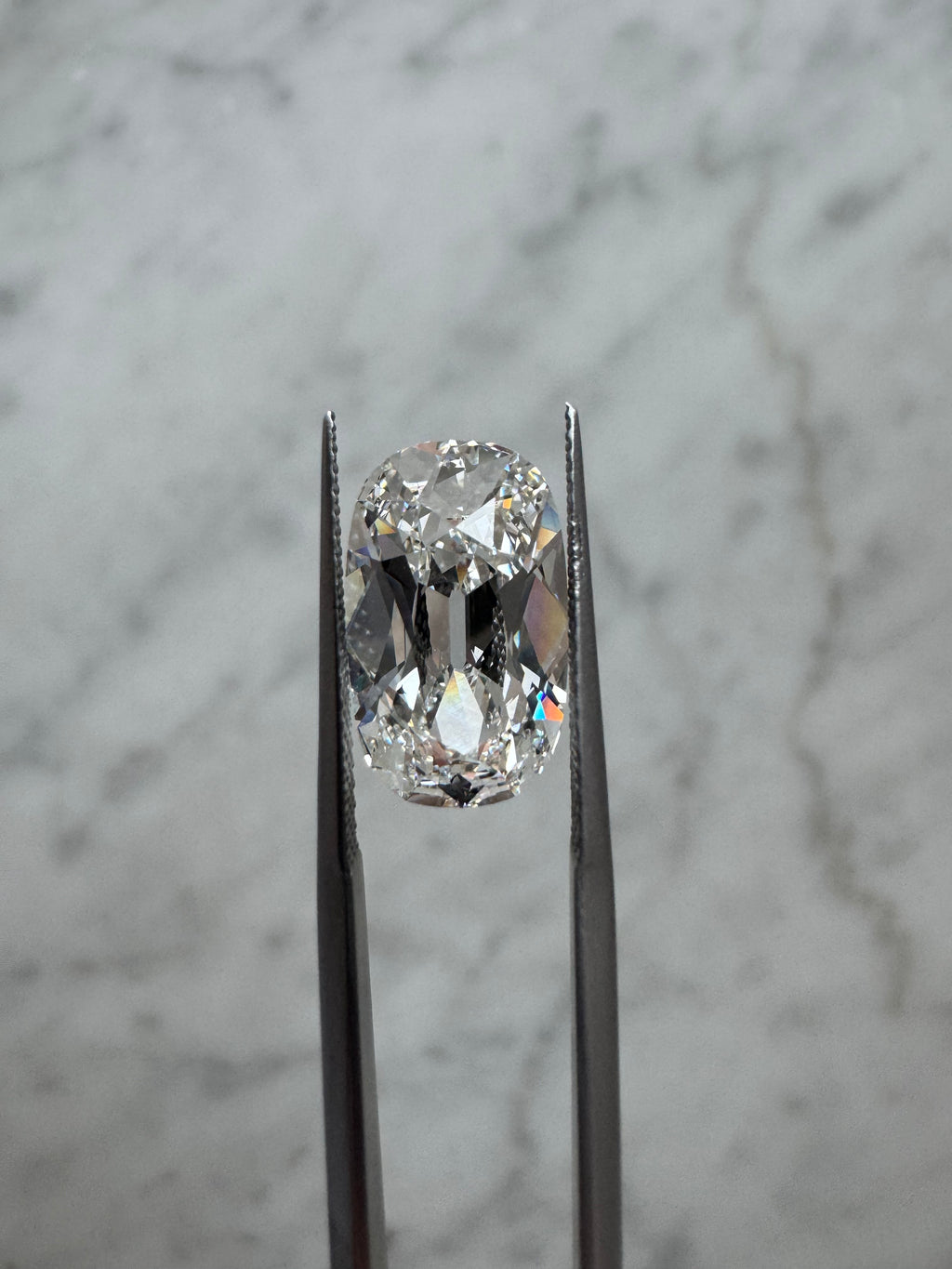 Old Mine Cushion | 6.2ct G VVS2 | 1.69 ratio | LG739566218 | OM620