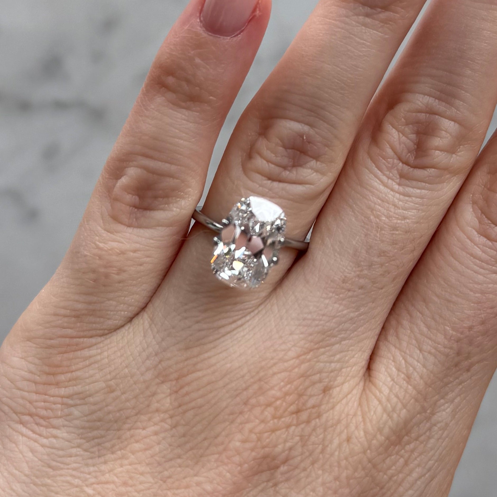 Old Mine Cushion | 5.26ct D VS1 | 1.5 ratio | LG741521844 | OM526