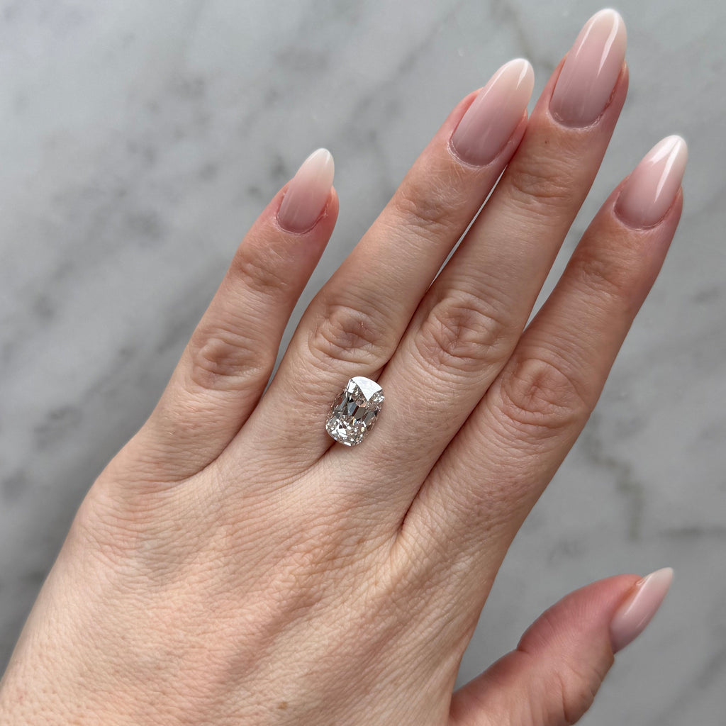 Old Mine Cushion | 4.09ct D VS2 | 1.49 ratio | LG743548633 | OM409