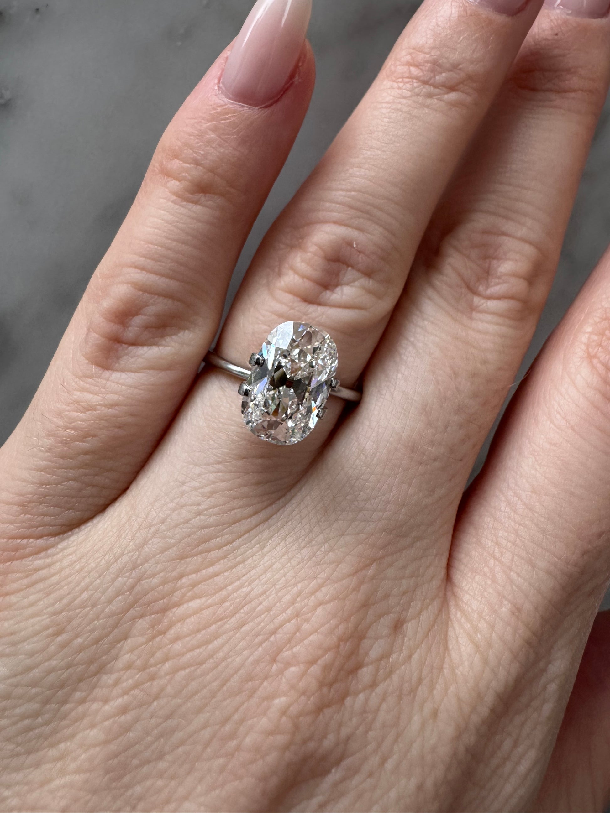 Old Mine Cushion | 3.08ct E VVS2 | 1.53 ratio | LG741592250 | OM3083