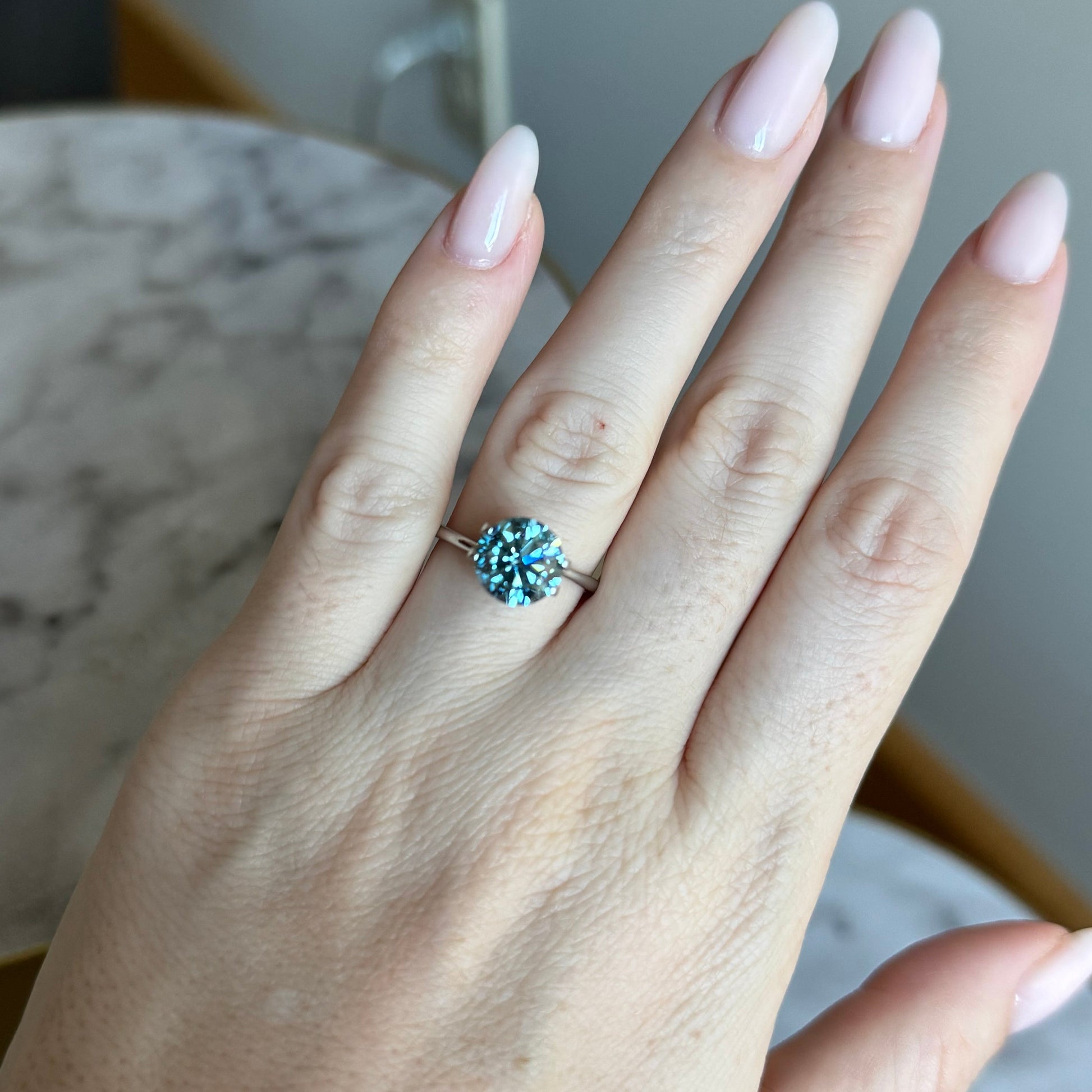 Round | 2.32ct Fancy Intense Blue VS1 | IGI Certified 685556884 | FRD232