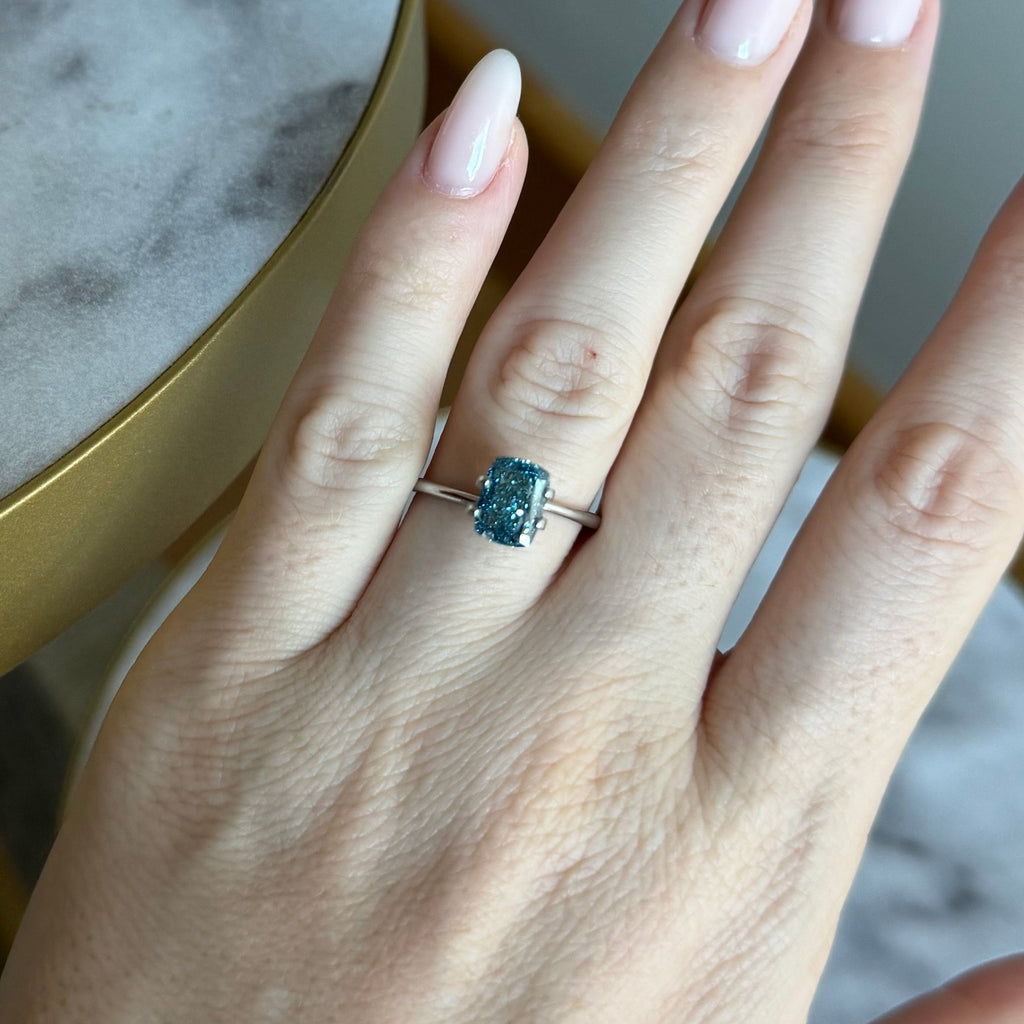 Cushion | 2ct Fancy Vivid Blue VS2 | 1.35 ratio | 660432052 | FCU2002