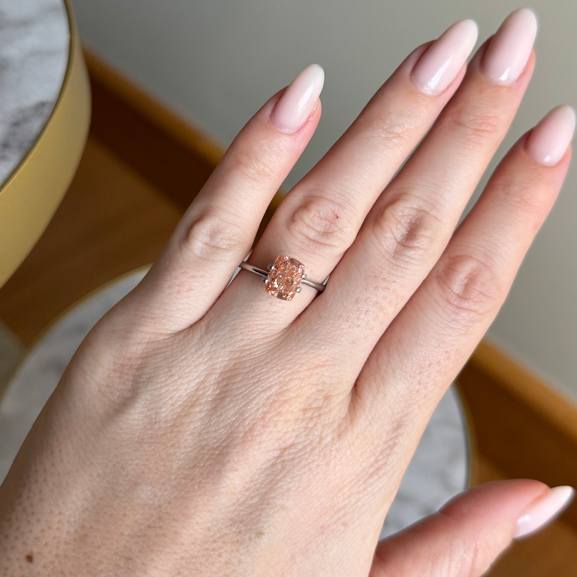 Cushion | 2.71ct Fancy Vivid Pink VS1 | 1.32 ratio | 662445372 | FCU271