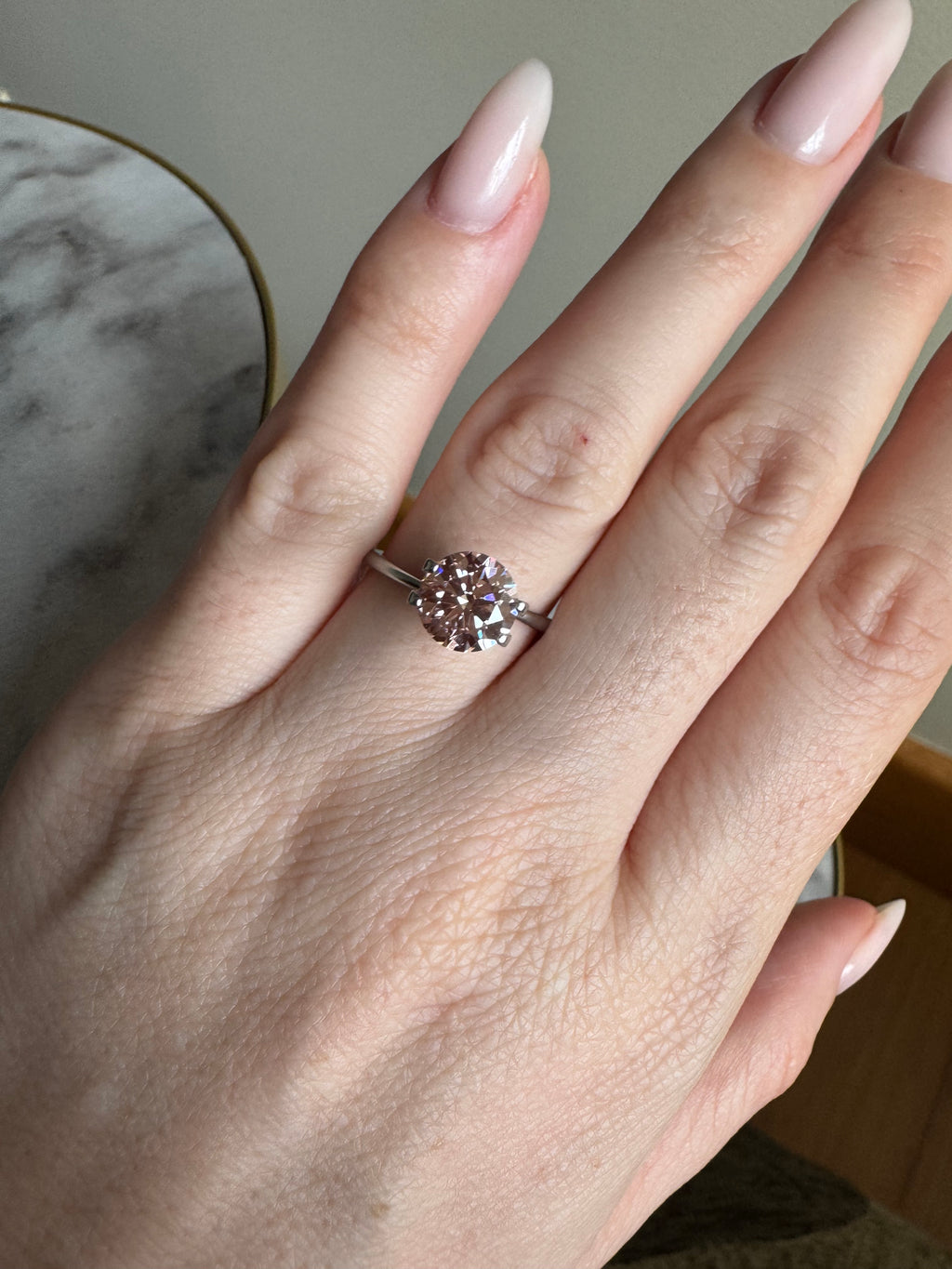 Round | 2.06ct Fancy Intense Pink VVS2 | 667436435 | FRD206