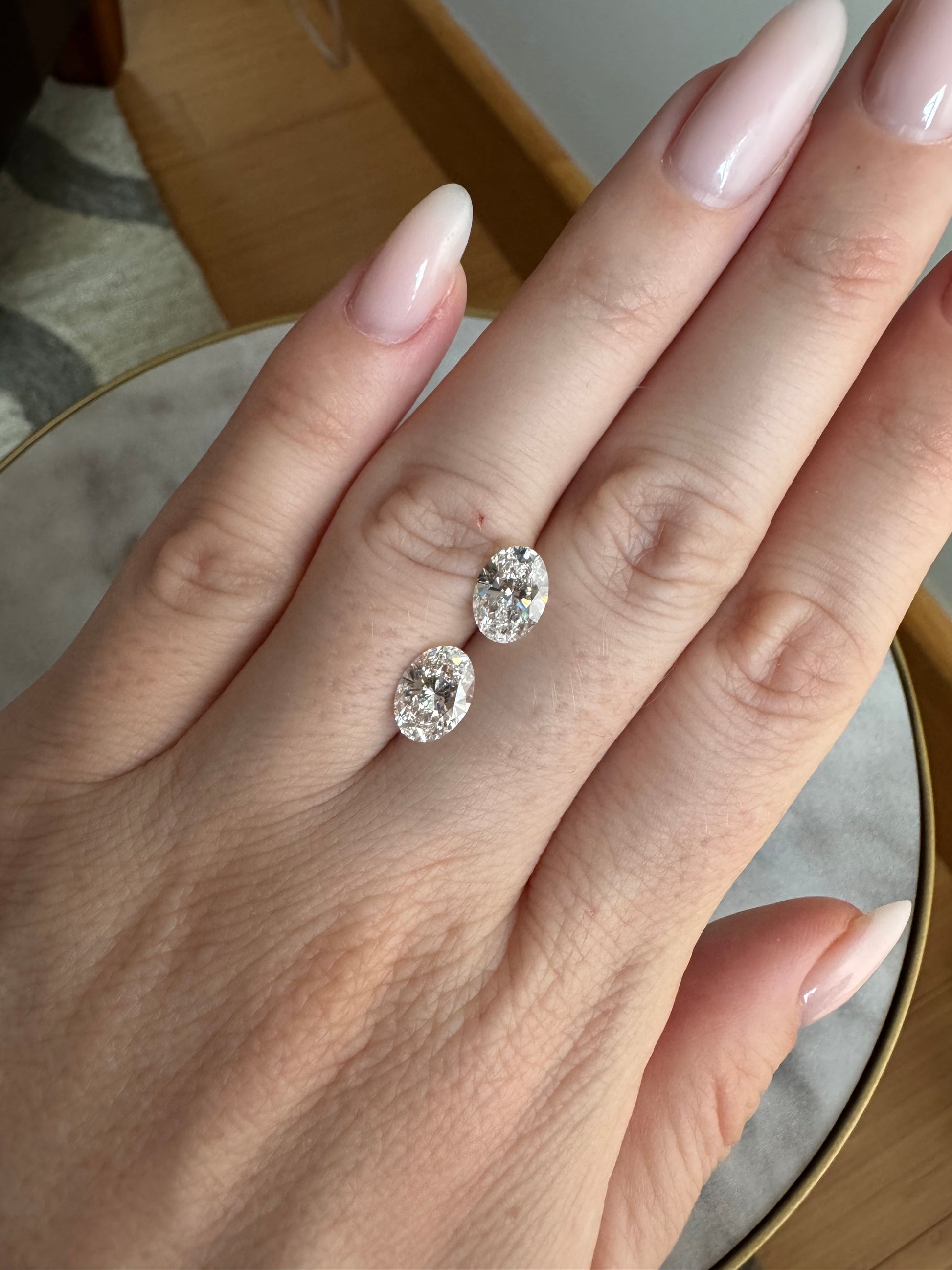 Matched Pair | Oval | 3.18ctw D/E VVS2 | 1.38 ratio | MPOV318