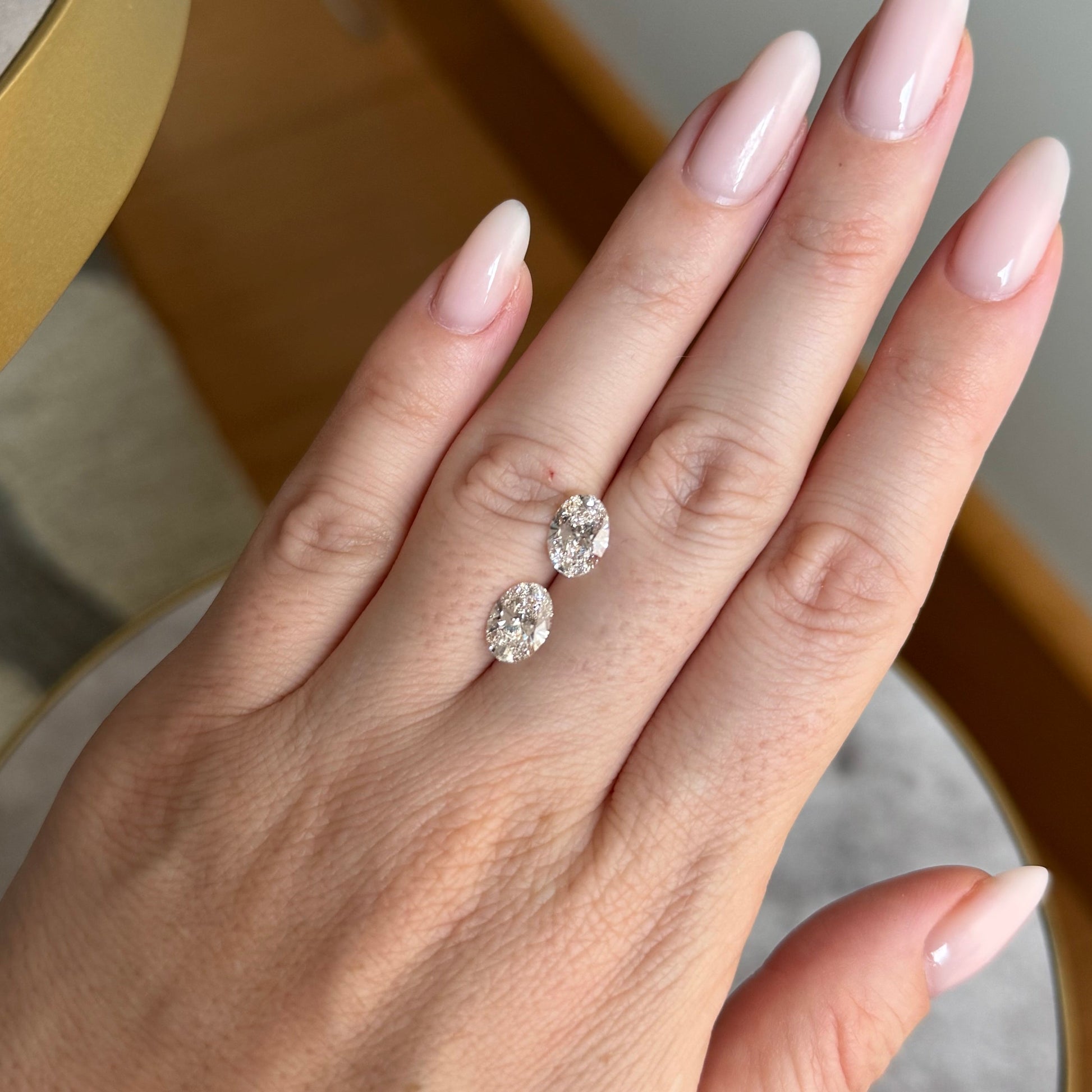 Matched Pair | Oval | 3.18ctw D/E VVS2 | 1.38 ratio | MPOV318