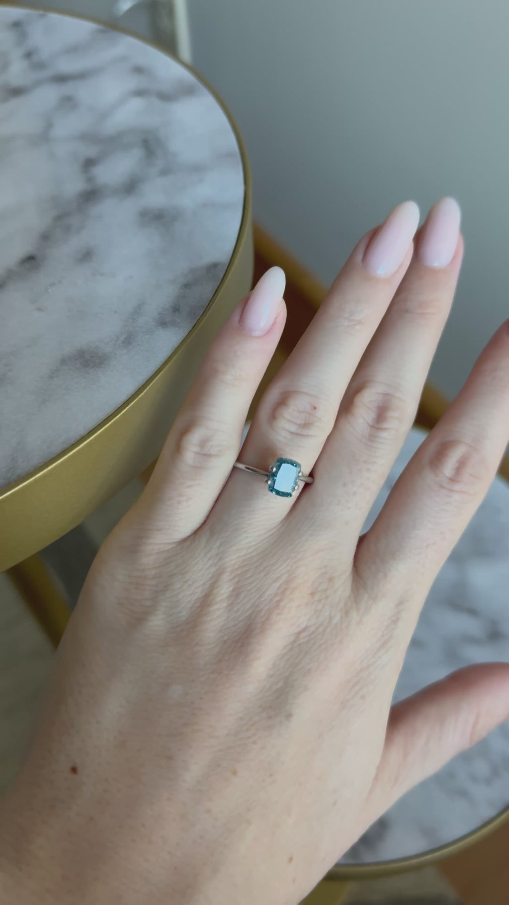 Cushion | 2ct Fancy Vivid Blue VS2 | 1.35 ratio | 660432052 | FCU2002