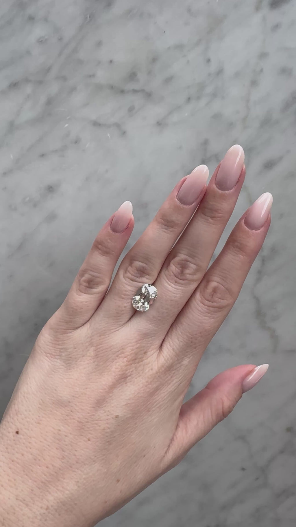 Old Mine Cushion | 5.02ct E VVS2 | 1.49 ratio | LG741580236 | OM502