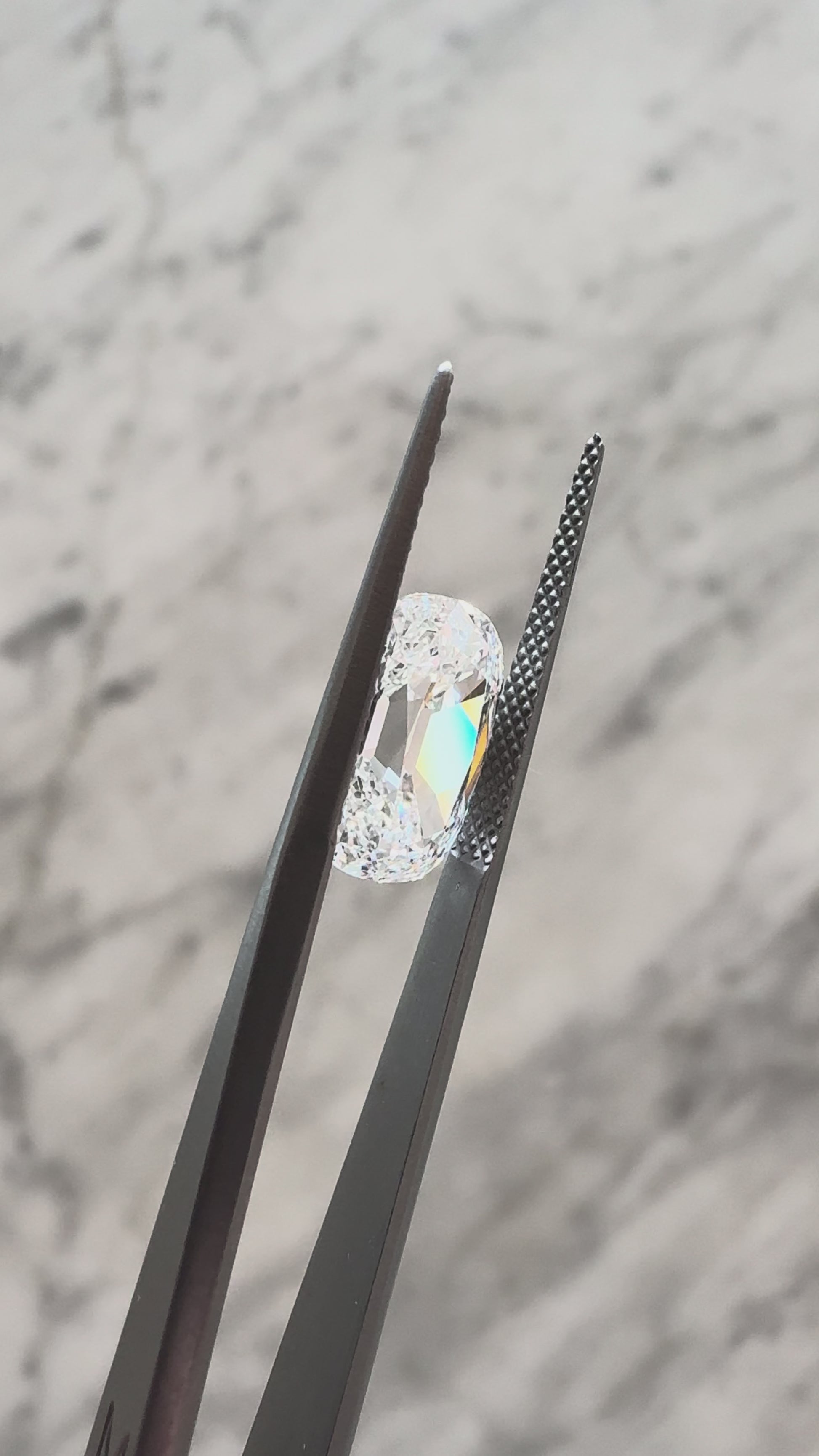 Old Mine Cushion | 3.22ct D VS1 | 1.61 ratio | IGI Certified LG741521846