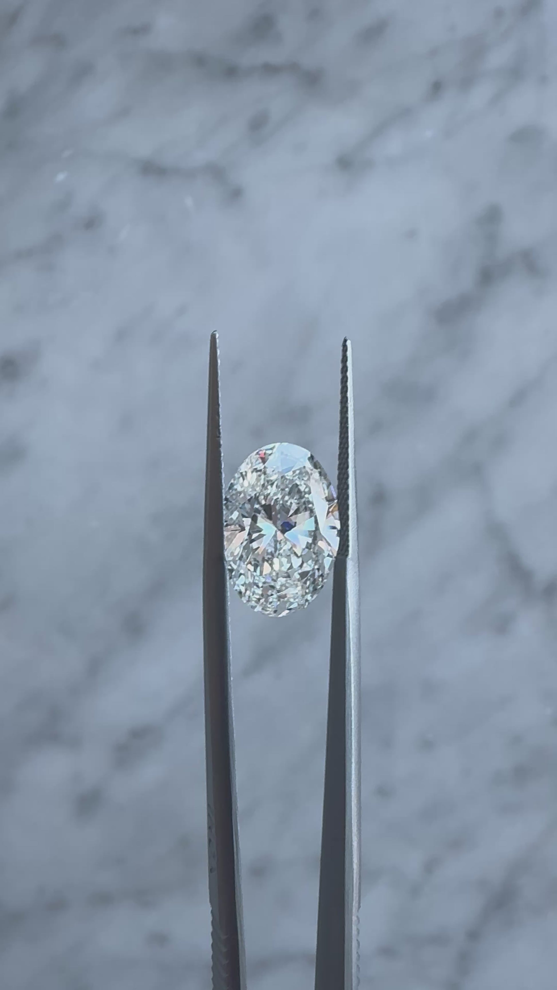 Oval | 5.87ct F VS2 | 1.41 ratio | IGI Certified LG700507632 | OV587