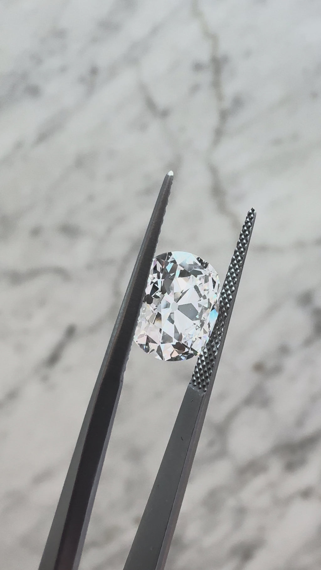 Old Mine Brilliant Cut | 3.85ct D VS1 | 1.17 ratio | IGI Certified LG797606629