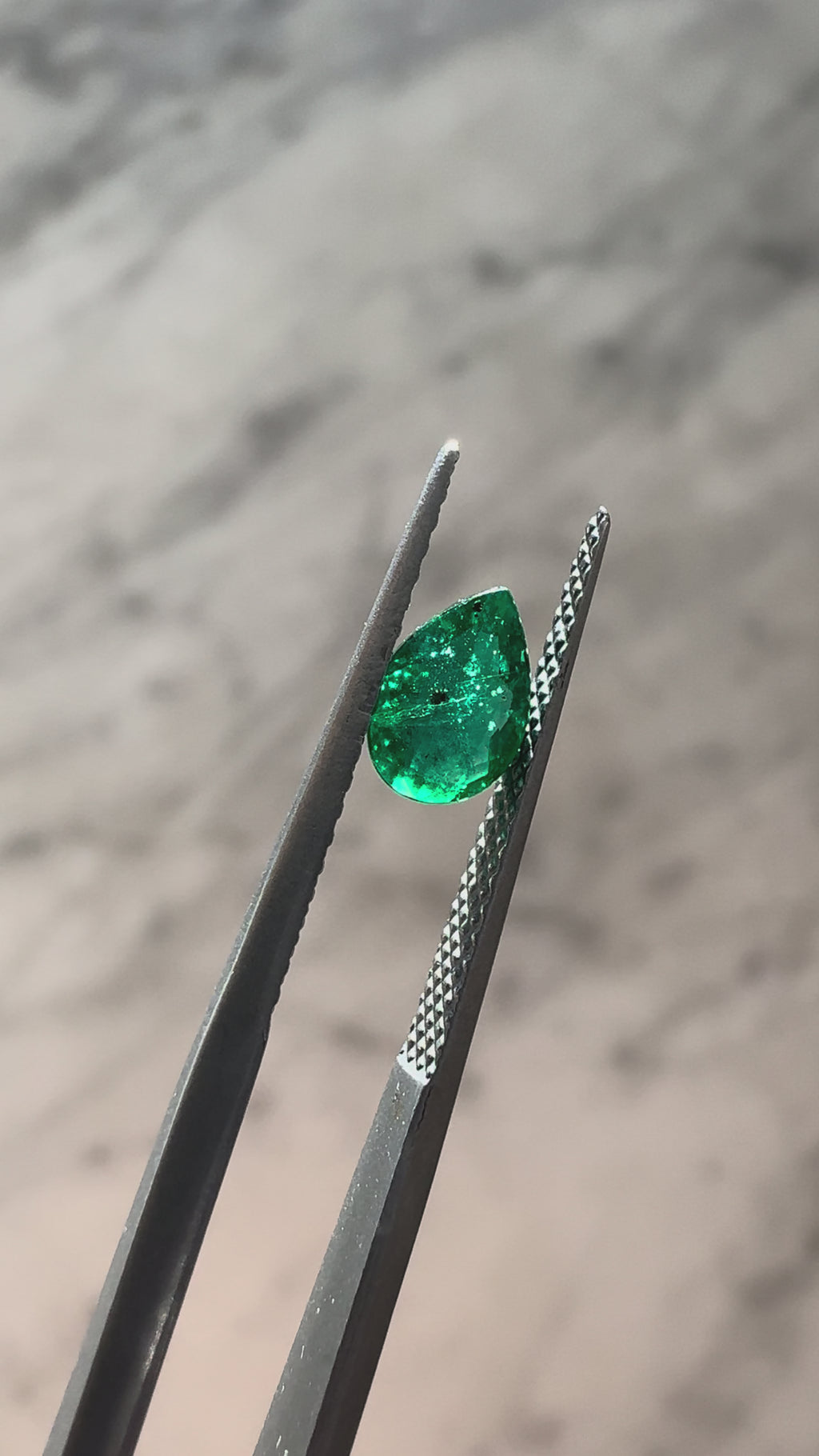 0.64ct Zambian Emerald | 1.40 ratio