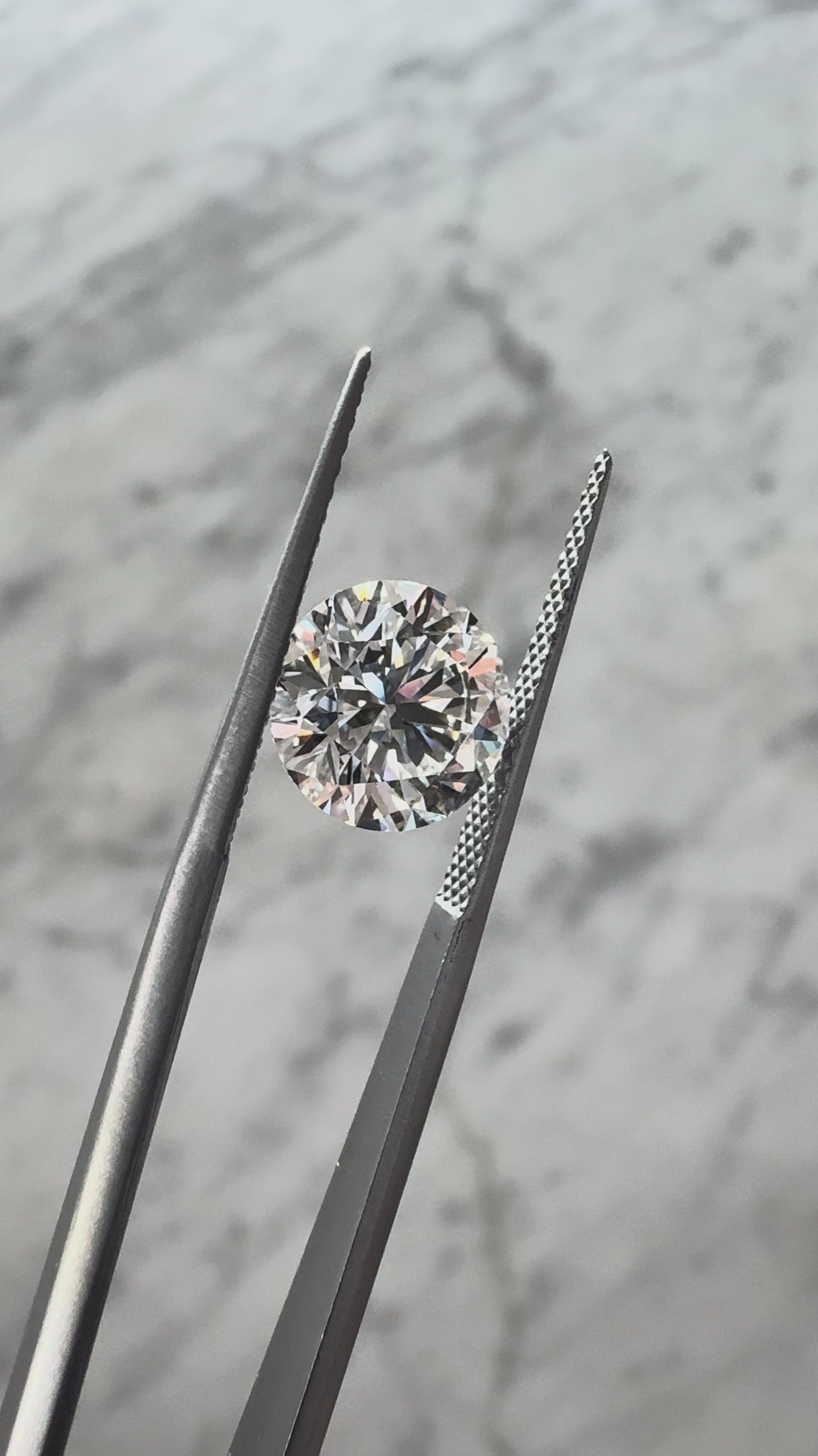 Round Brilliant | 3.07ct E VS1 | IGI Certified LG741517420
