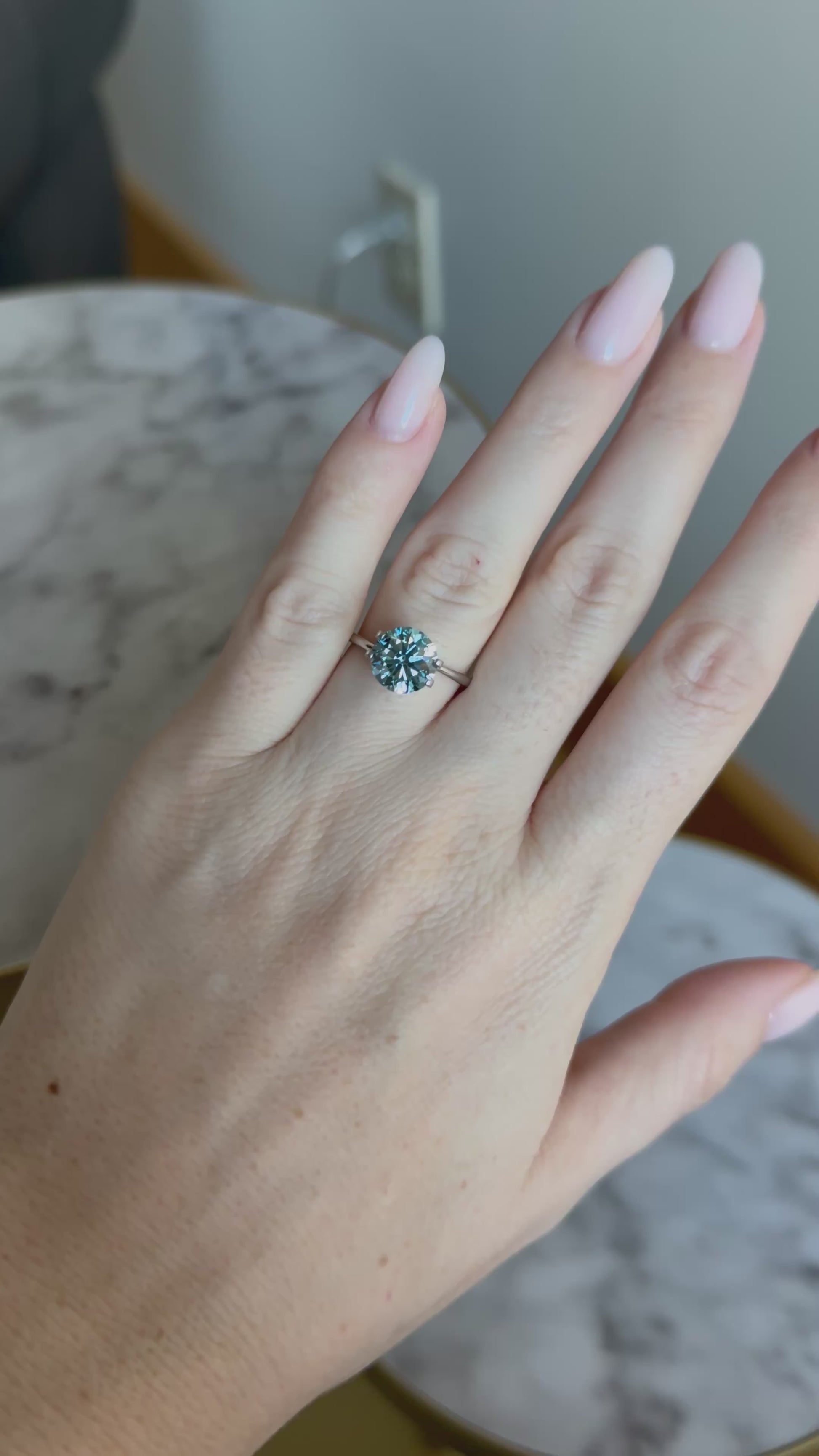 Round | 2.32ct Fancy Intense Blue VS1 | IGI Certified 685556884 | FRD232