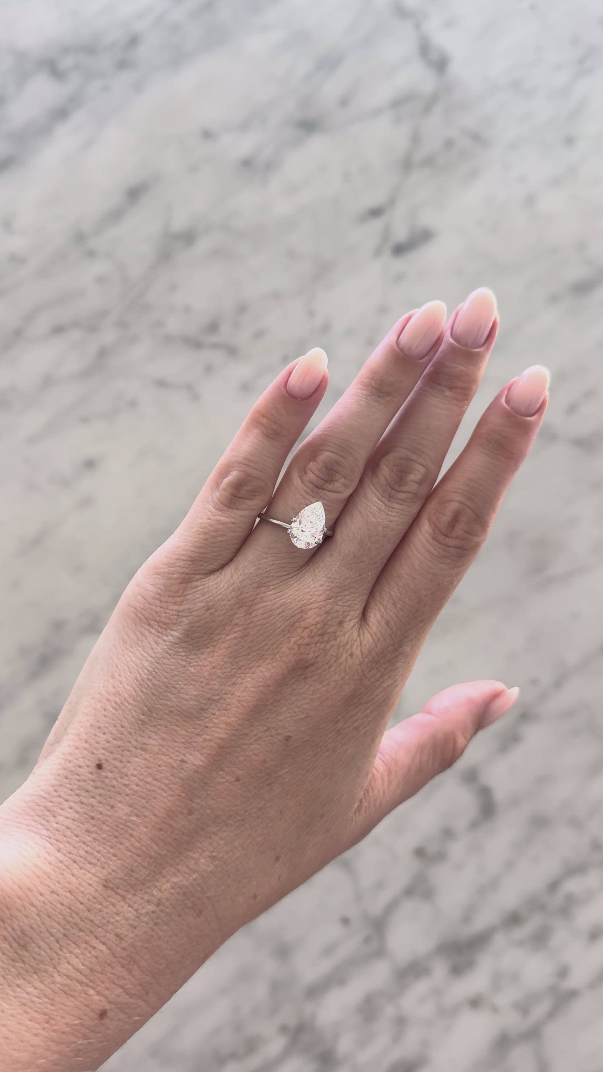 Pear | 3.09ct E VS1 | 1.50 ratio | IGI Certified LG771622091