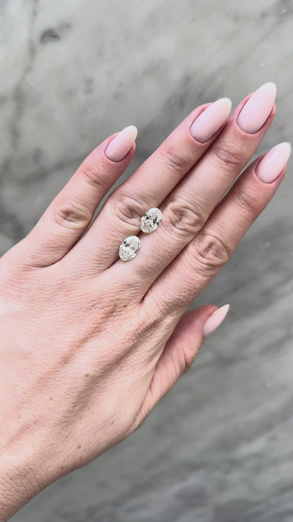 Matched Pair Oval | 4.06ctw F VVS2/VS1 | 1.48 ratio | IGI Certified 756594072, 765614135