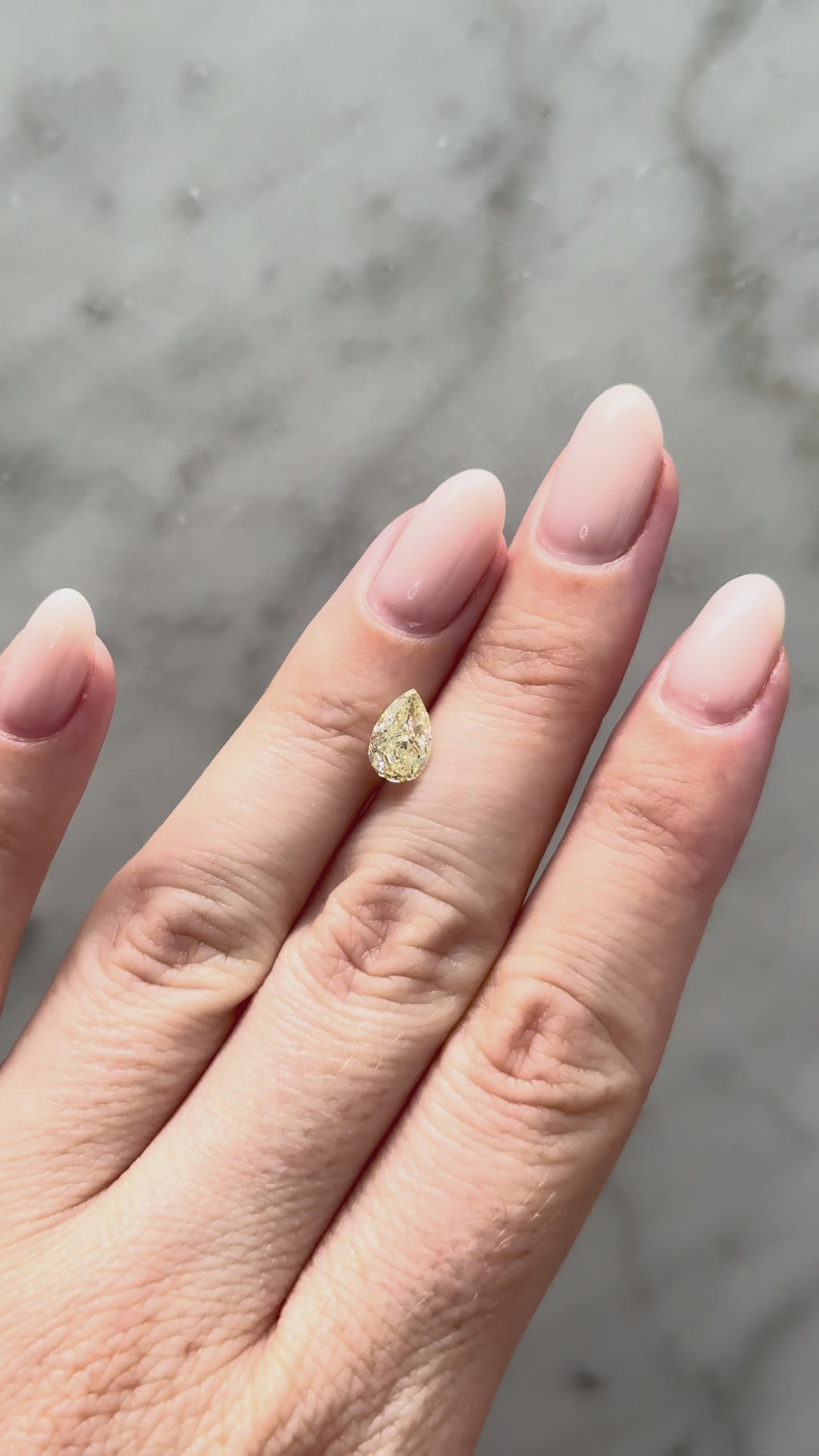 Pear | 1.20ct Yellow VS1 | 1.56 ratio | IGI Certified LG766612212
