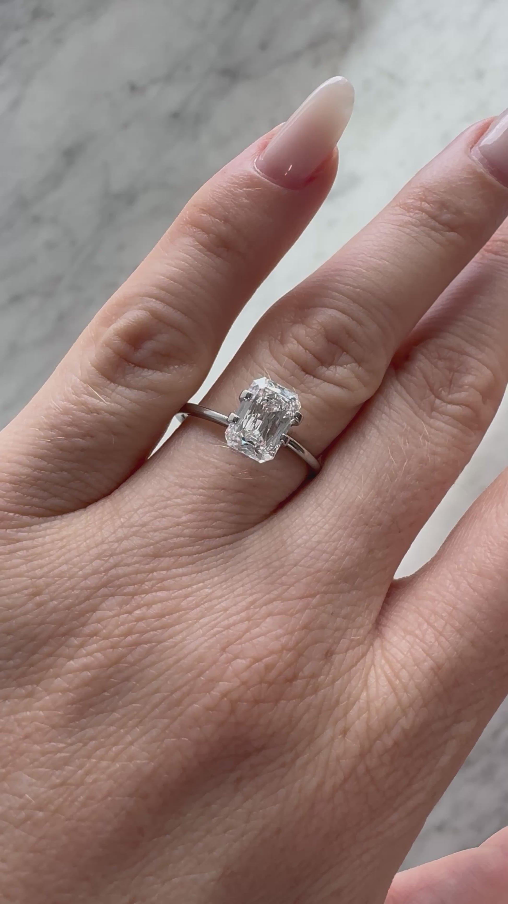 Crisscut Radiant | 2.05ct D VVS2 | 1.45 ratio | IGI Certified