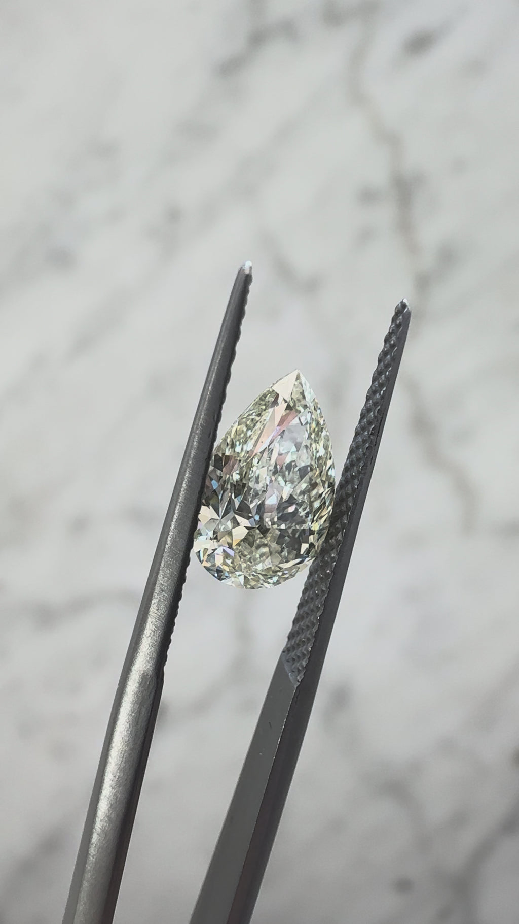 Pear | 1.70ct M SI2 | 1.60 ratio | GIA Certified 7488368094