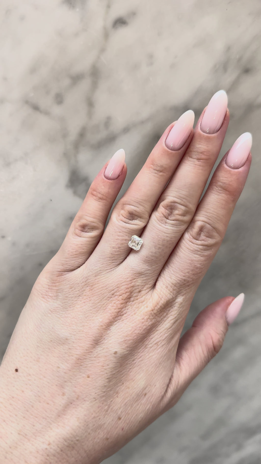 Asscher | 1.41ct D VVS2 | 1.01 ratio | IGI Certified LG722561164