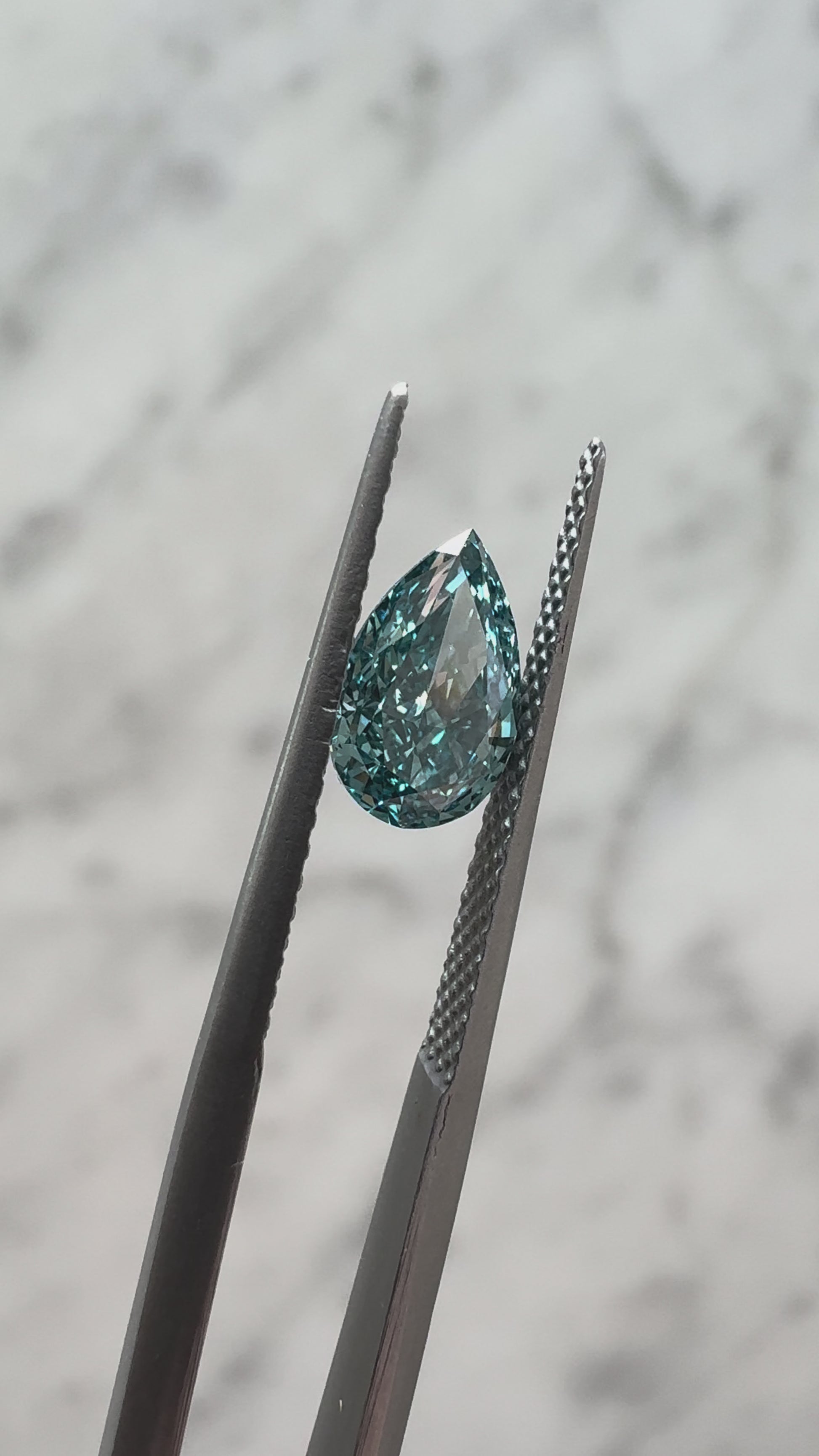 Pear | 1.14ct Fancy Vivid Blue VS1 | 1.62 ratio | IGI Certified 686505406