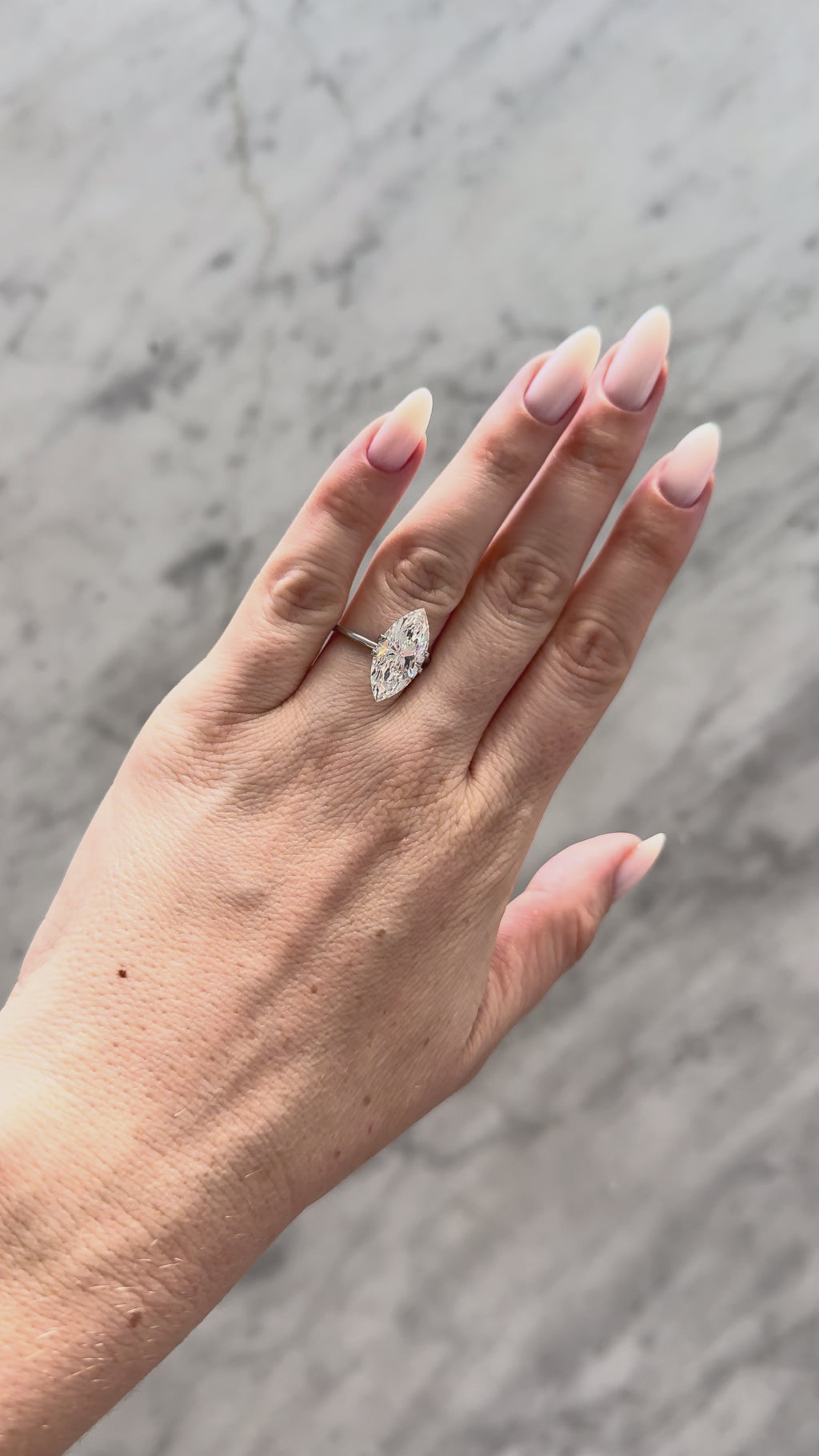 Marquise | 5.07ct F VS1 | 2.09 ratio | IGI Certified LG673421003