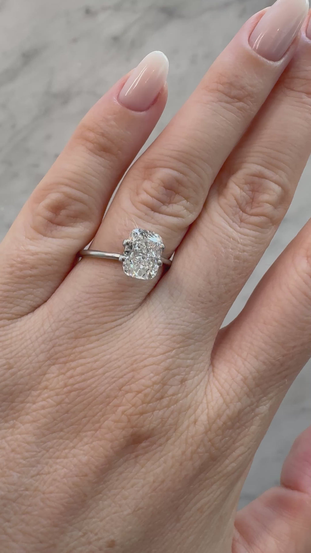 Cushion | 2.19ct F VS1 | 1.31 ratio | IGI Certified 621414656