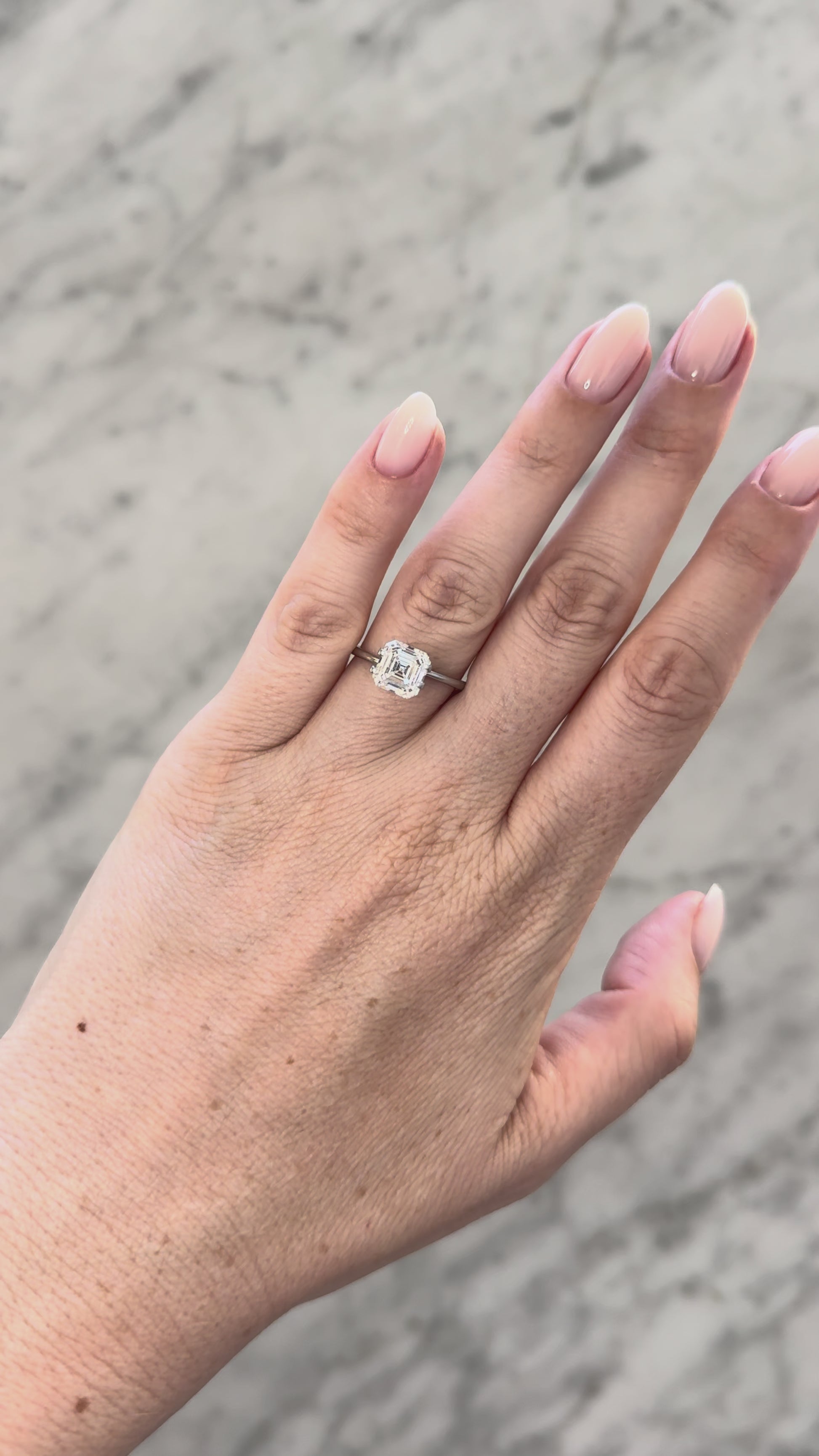 Asscher | 2.50ct F VS1| IGI Certified LG797620376