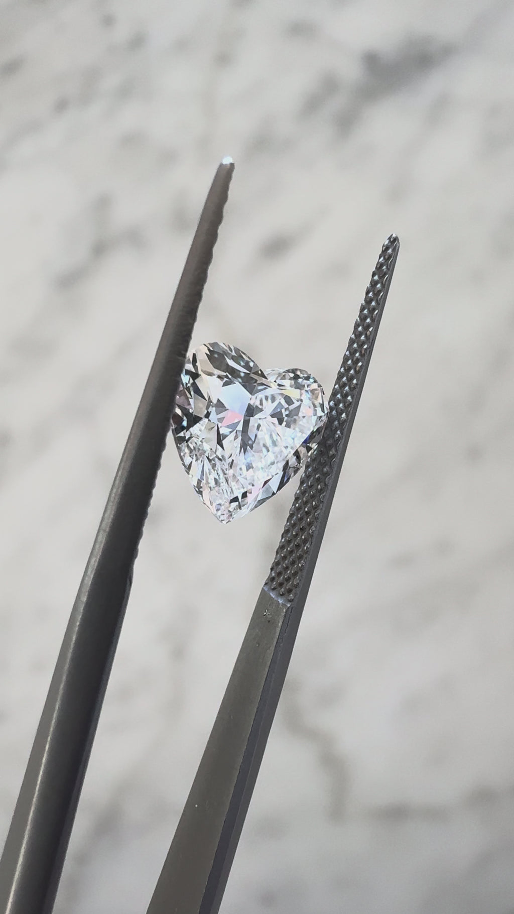 Heart | 2.02ct VS1 D | 1.06 ratio | IGI Certified 782691135