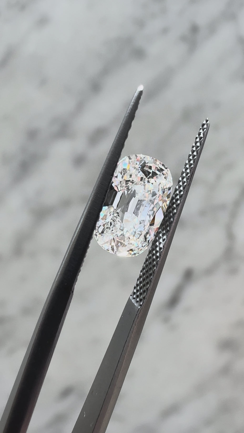 Old Mine Cut | 2.07ct D VVS2 | 1.45 ratio | IGI Certified LG789610582