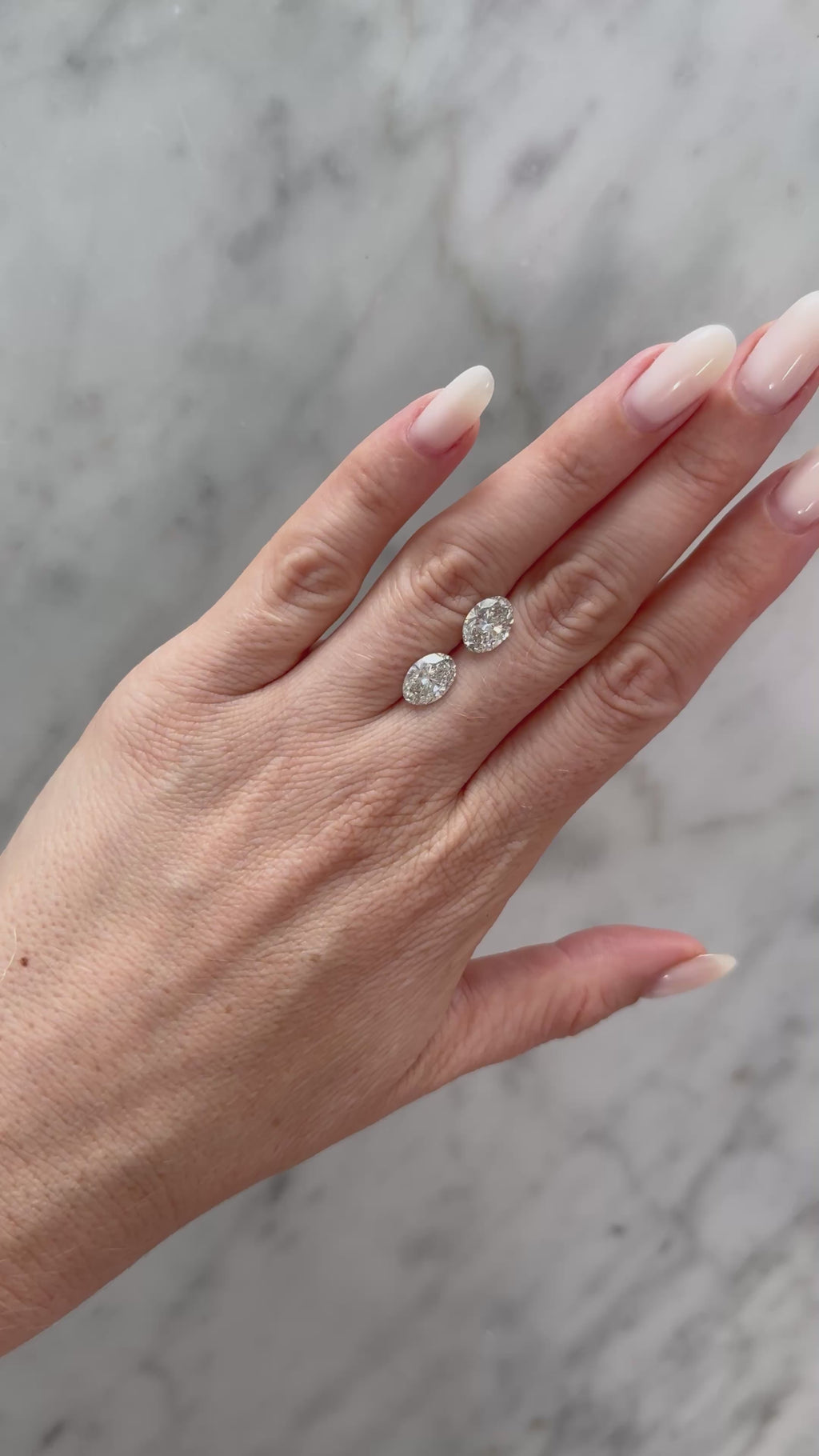 Matched Pair | Oval | 4.03ctw H VS1* | Non-certified*
