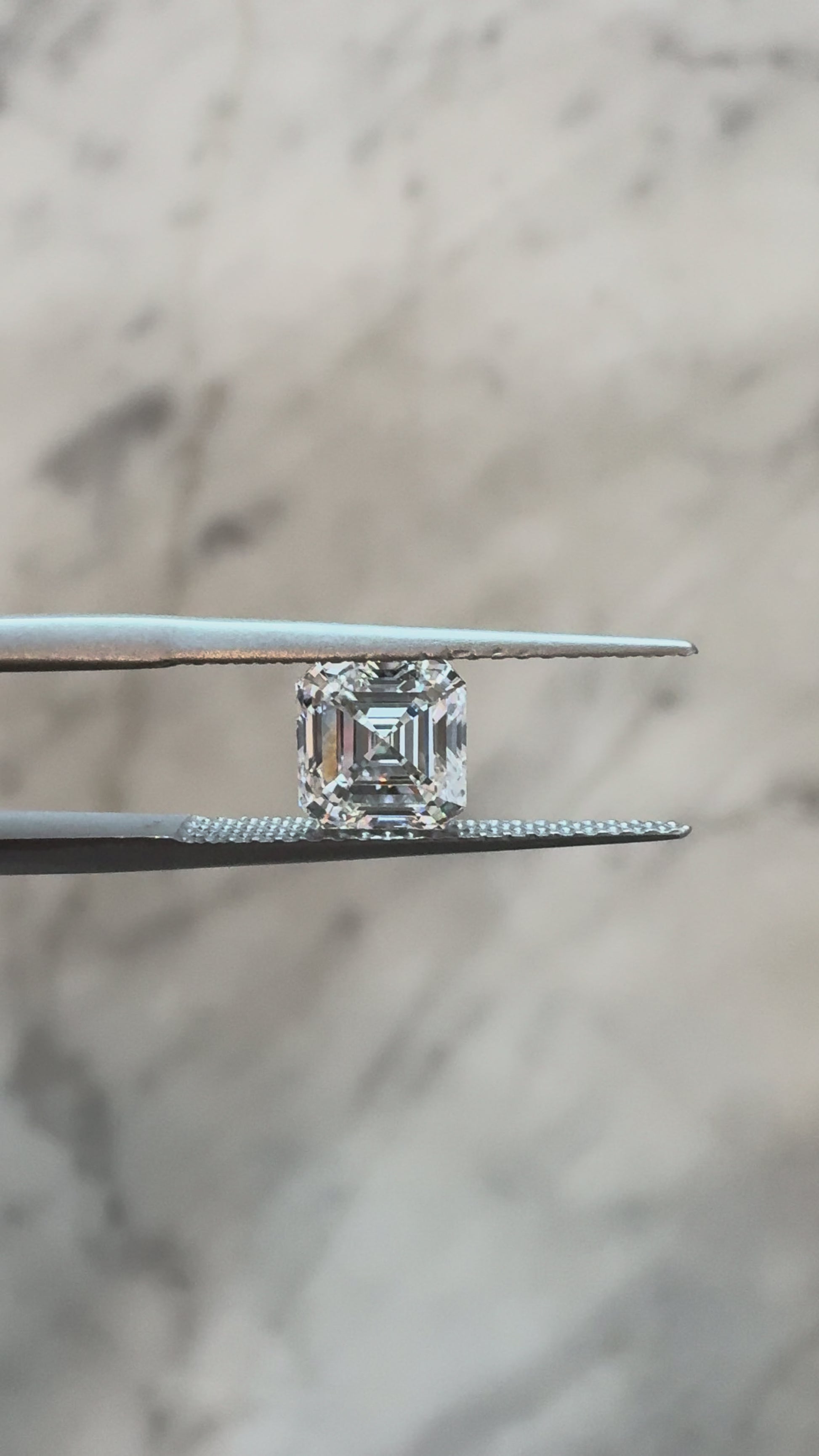 Asscher | 1.41ct D VVS2 | 1.01 ratio | IGI Certified LG722561164