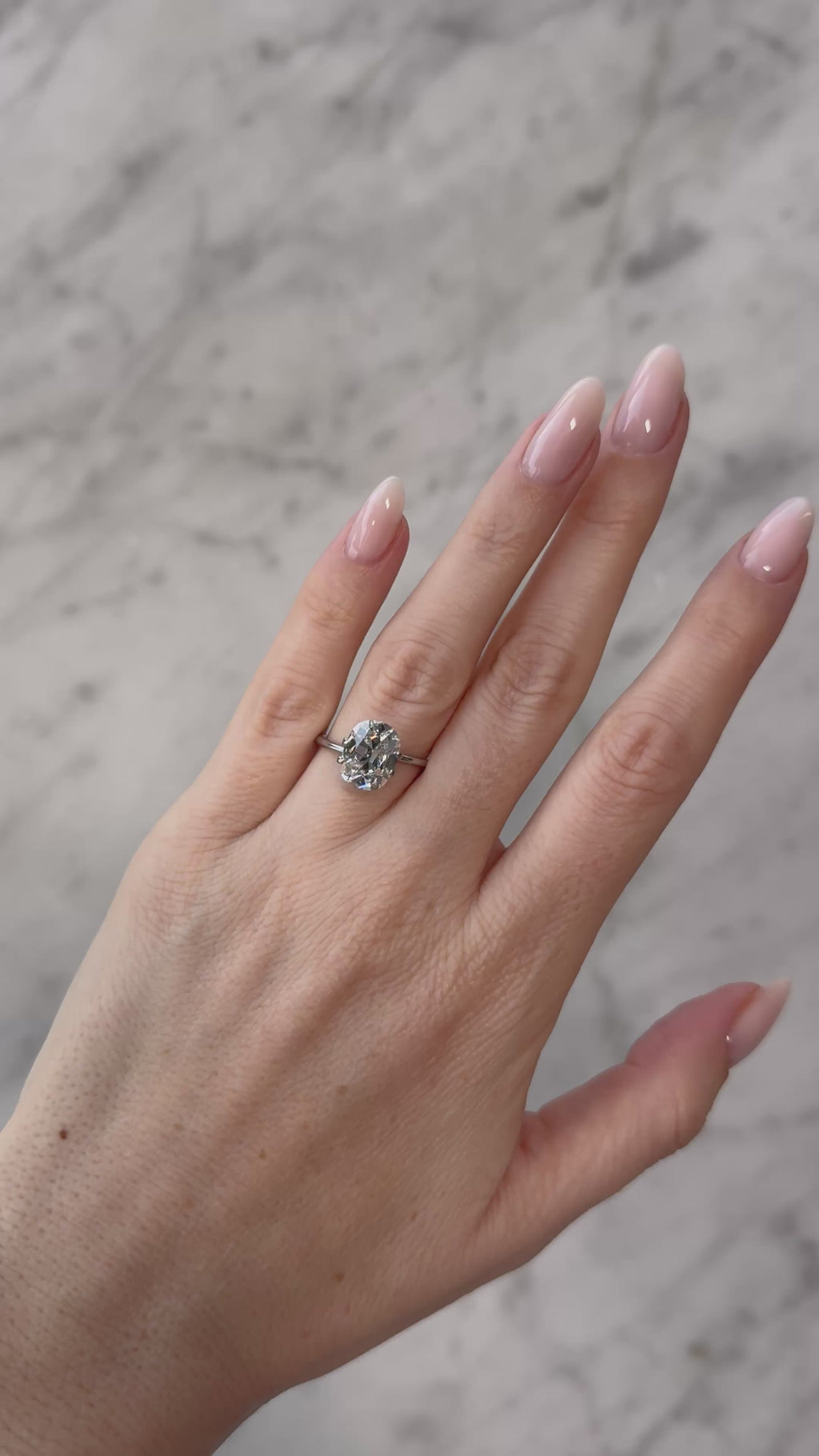 Old Mine Cushion | 4.02ct E VS1 | 1.28 ratio | IGI Certified 739599455