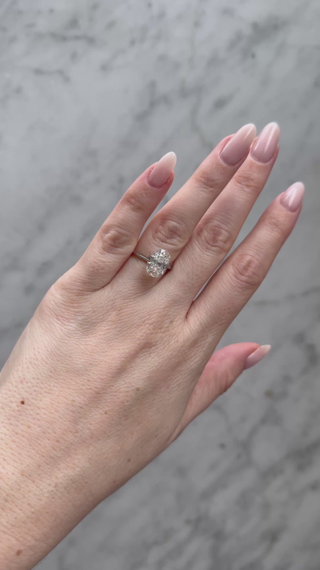 Old Mine Cushion | 3.08ct E VVS2 | 1.53 ratio | LG741592250 | OM3083