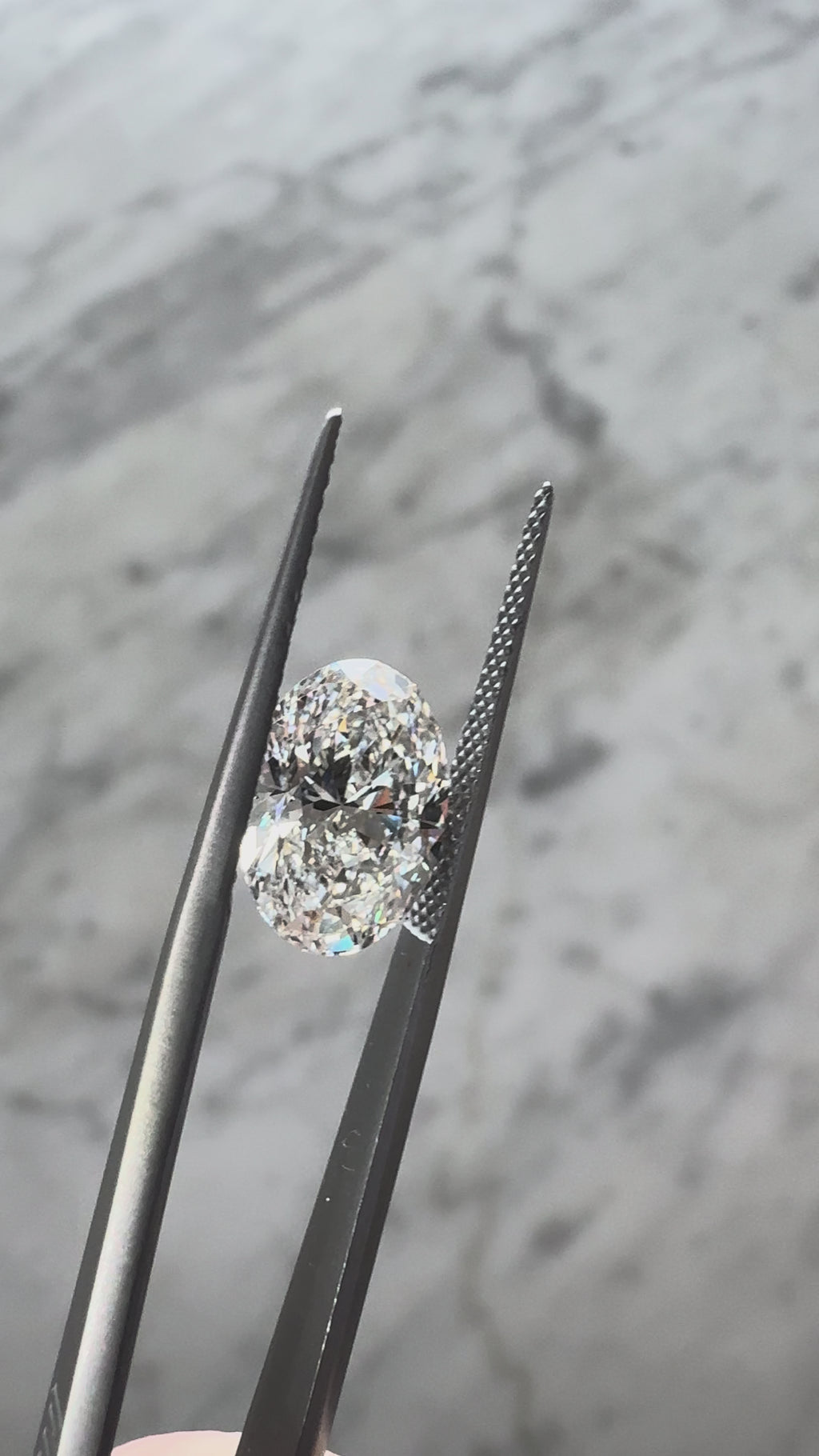 Round Brilliant | 1.85ct Fancy Intense Pink VS1 | IGI Certified 675530185