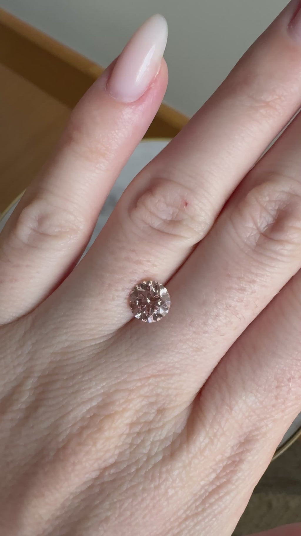 Round | 1.63ct Fancy Intense Pinkish Pink VS1 | 686501628 | FRD163