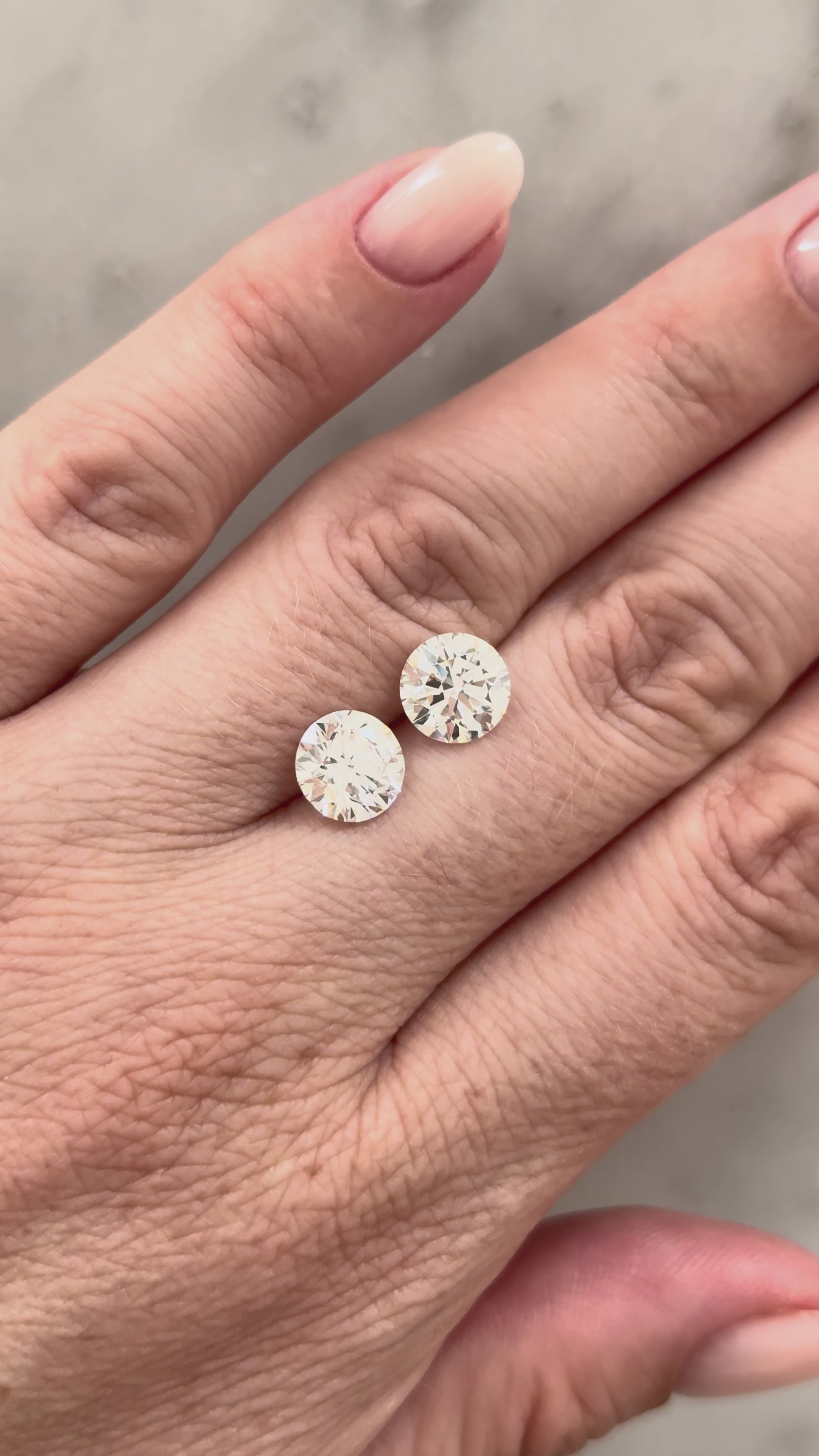 Round Matched Pair | 4.20ctw E VS1 | 1.00 ratio | IGI Certified 792652295, 795650366