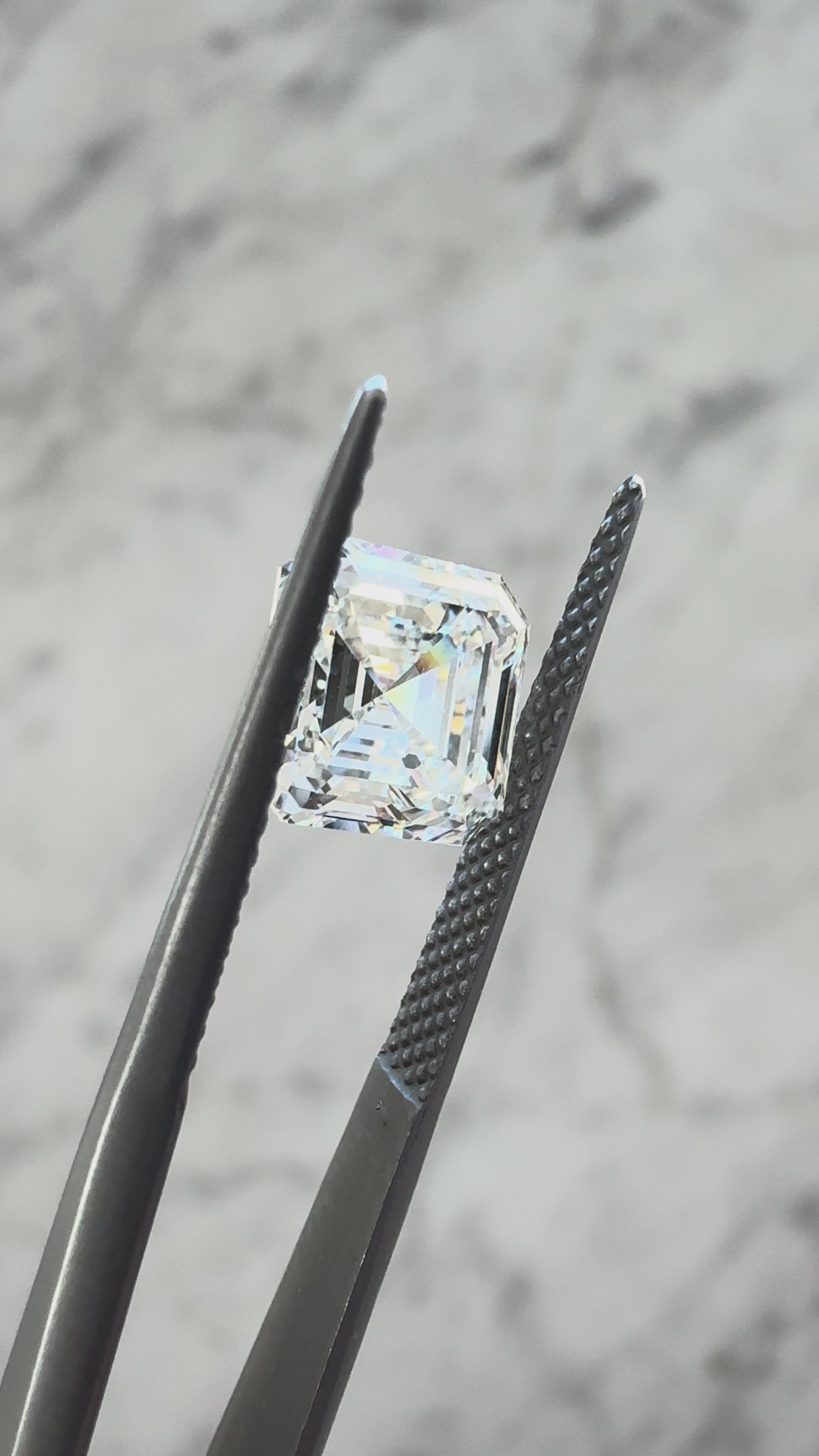 Asscher | 2.50ct F VS1| IGI Certified LG797620376