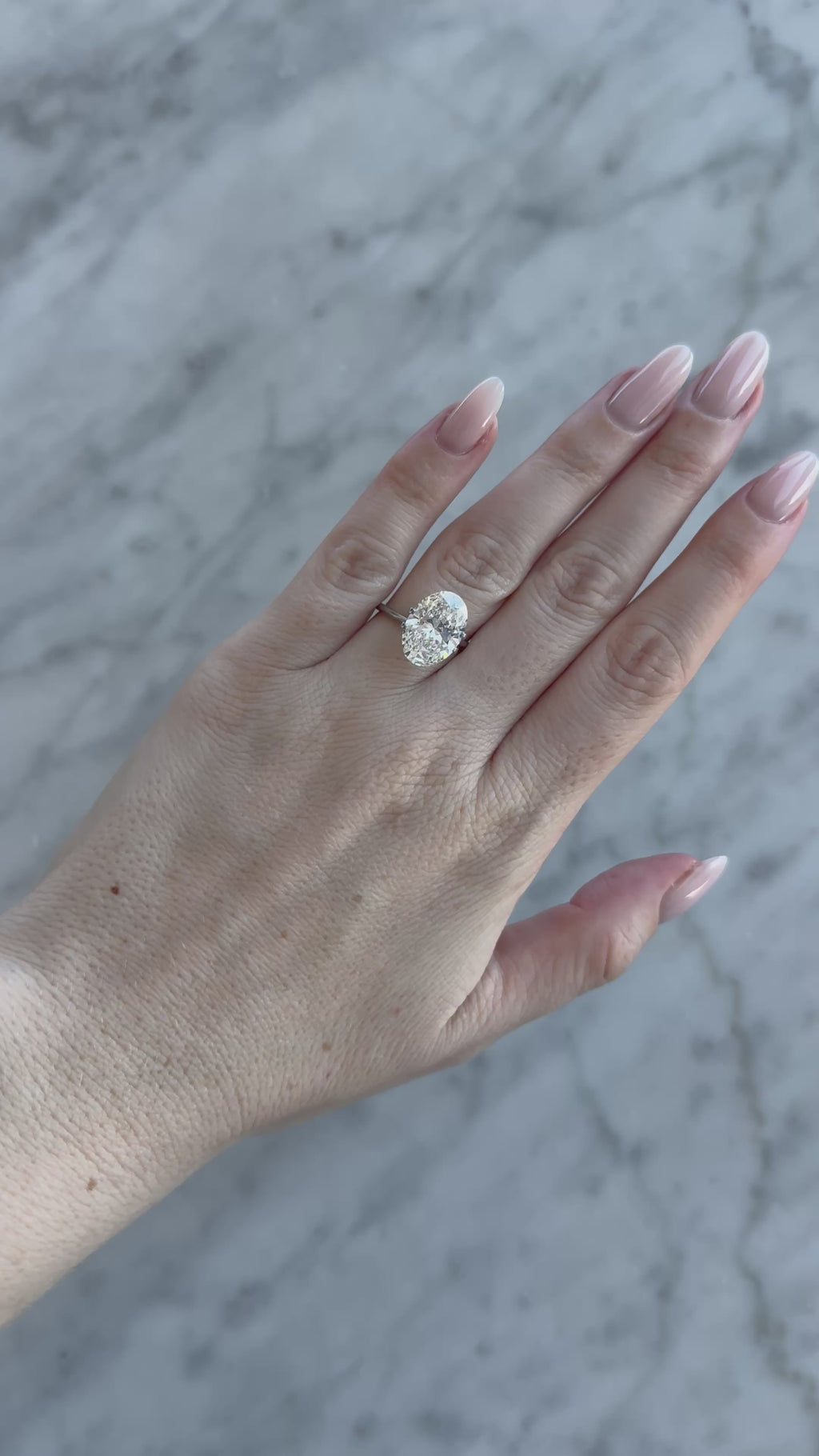 Oval | 5.87ct F VS2 | 1.41 ratio | IGI Certified LG700507632 | OV587