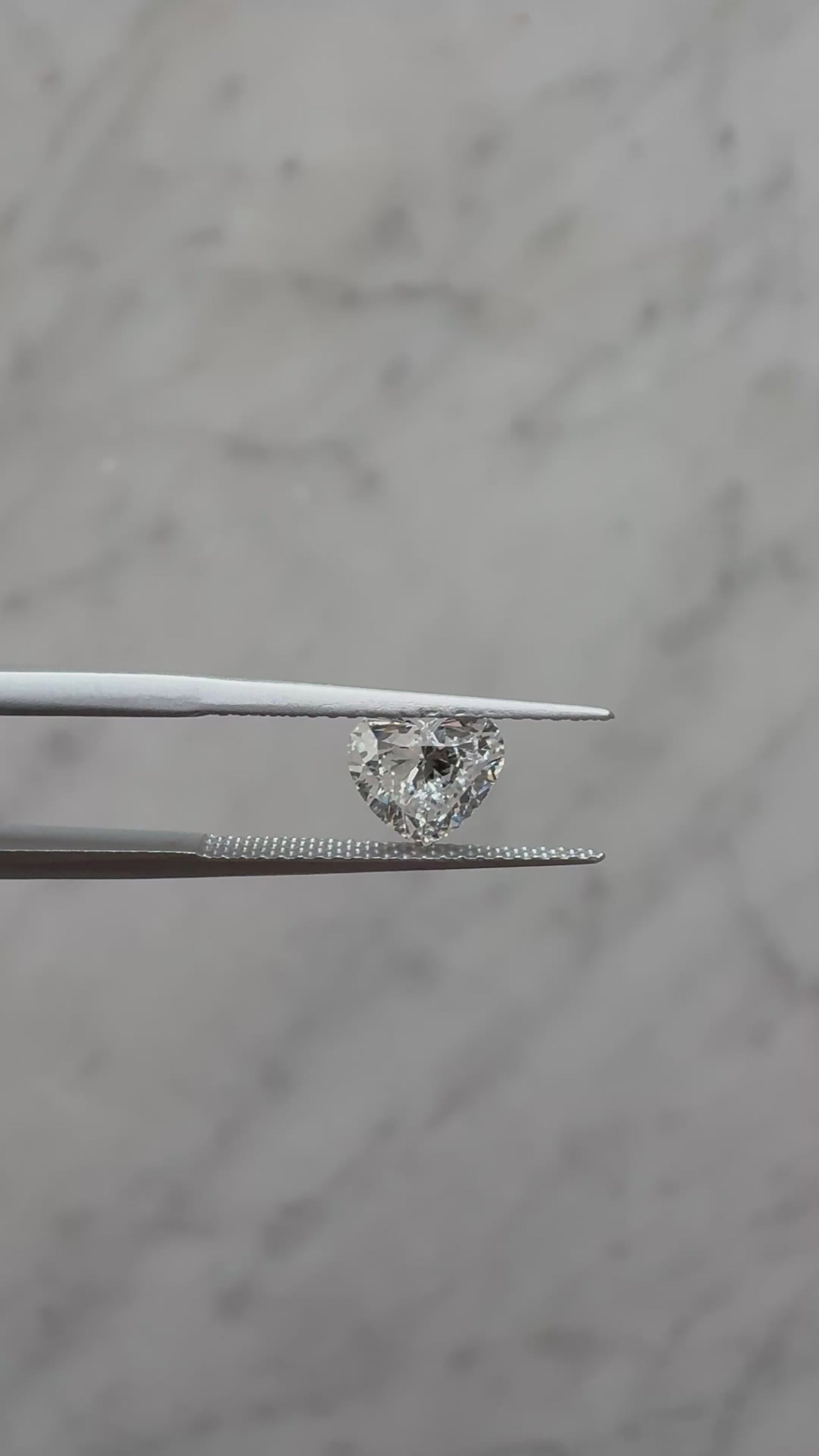 1ct Heart | G VS2 | Founder's Pick